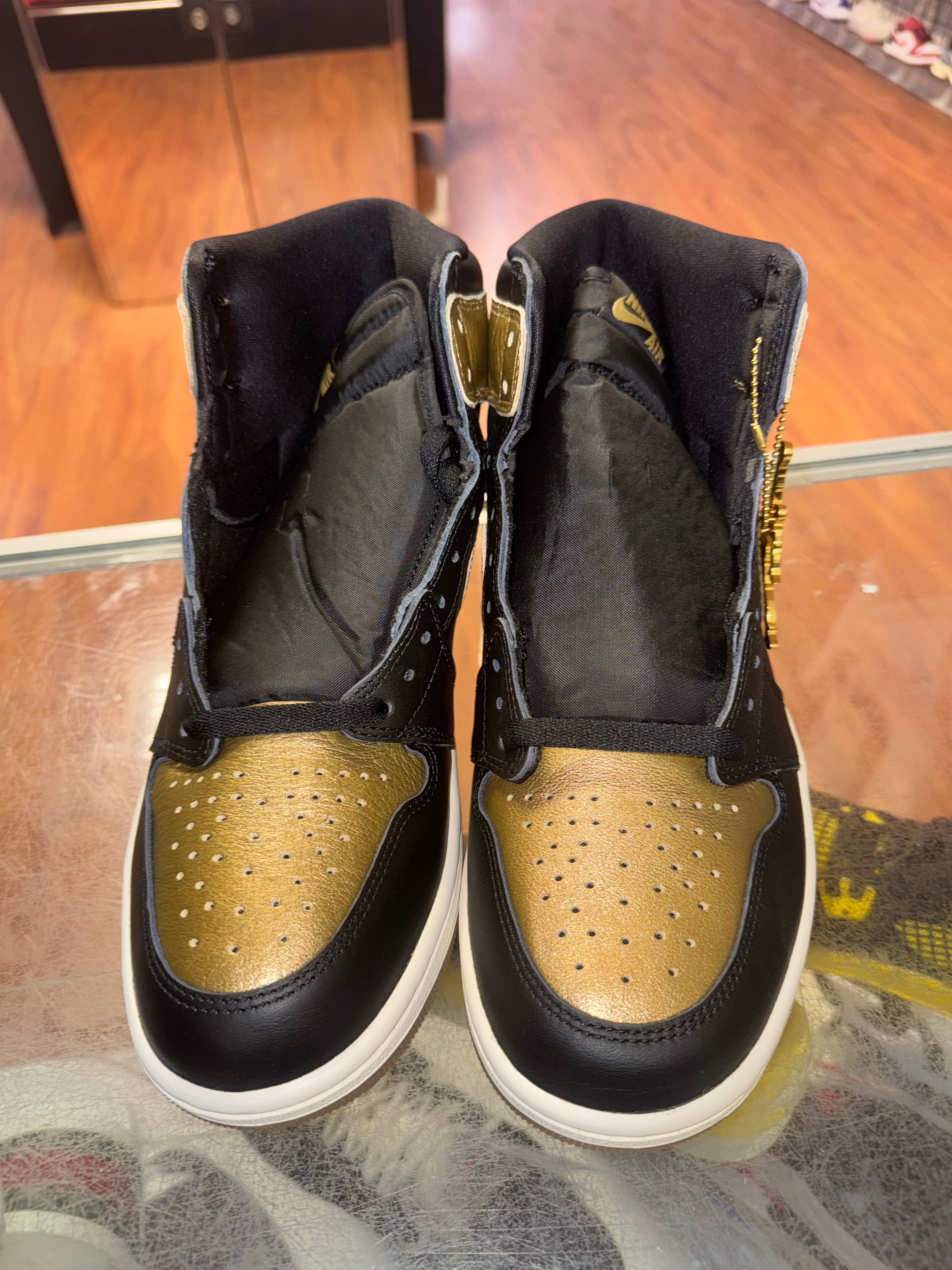 Size 11 Air Jordan 1 "Black Metallic Gold" Brand New