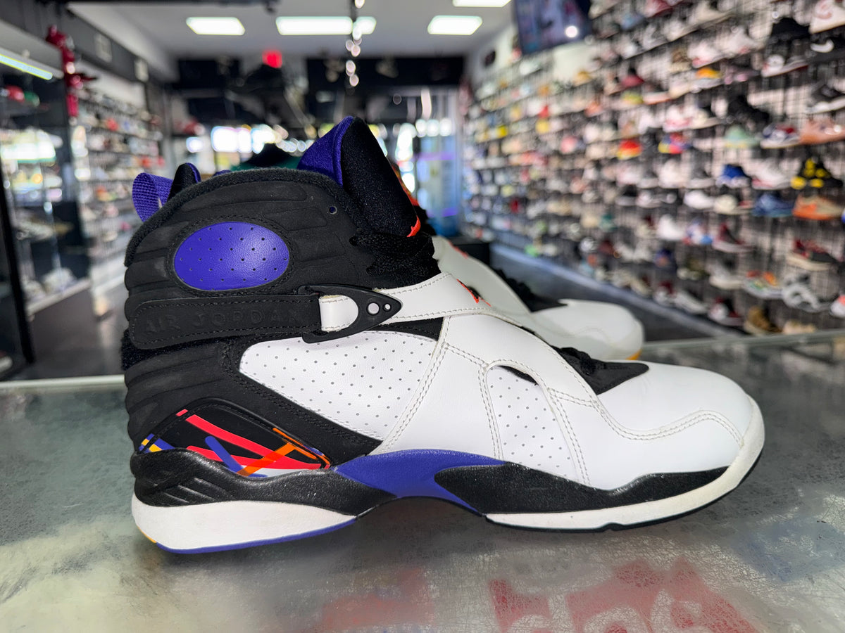 Air Jordan 8 3-Peat sneaker, pre-owned, size 10.5 – view 3