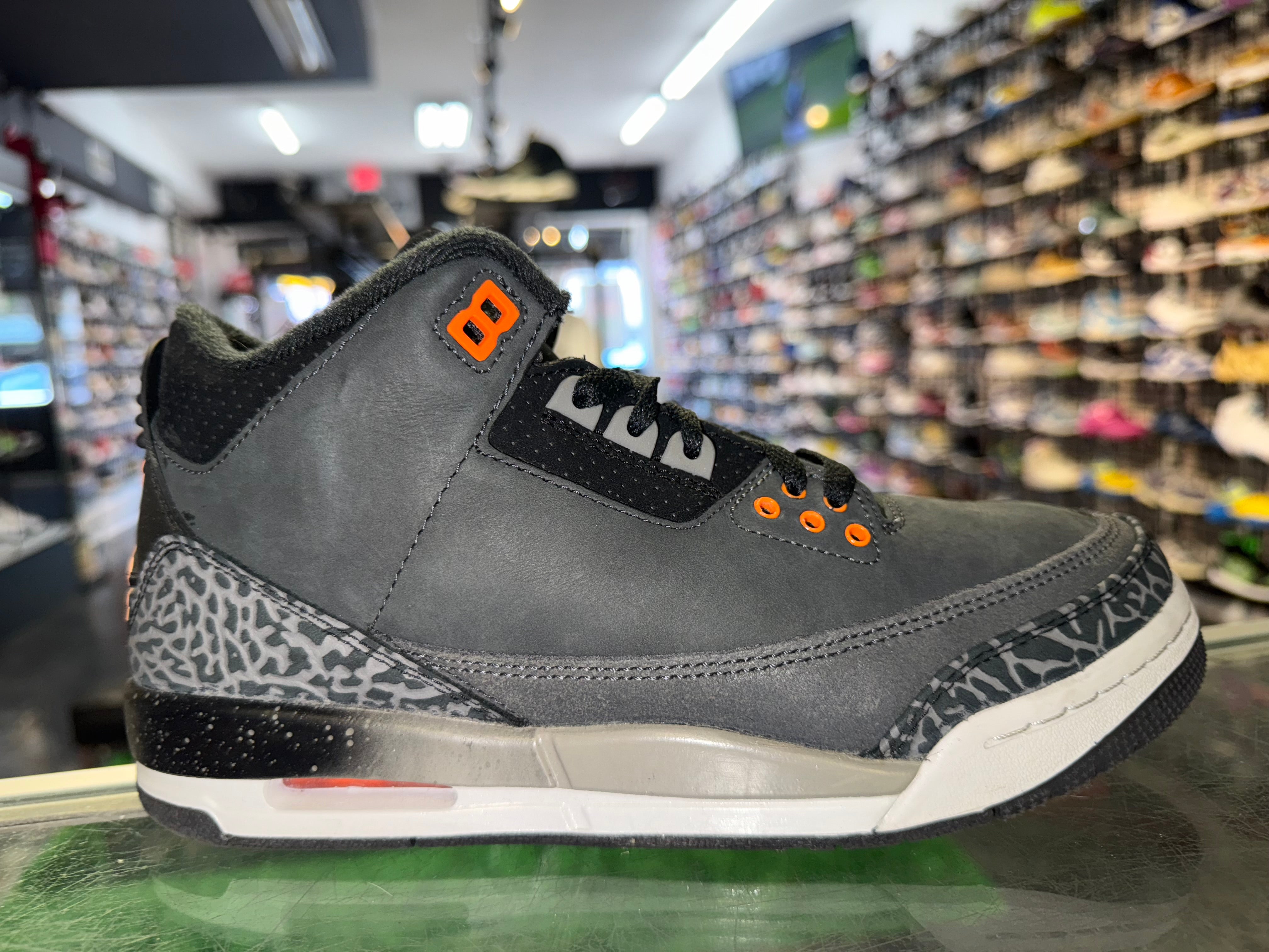 Size 7y Air Jordan 3 "Fear"