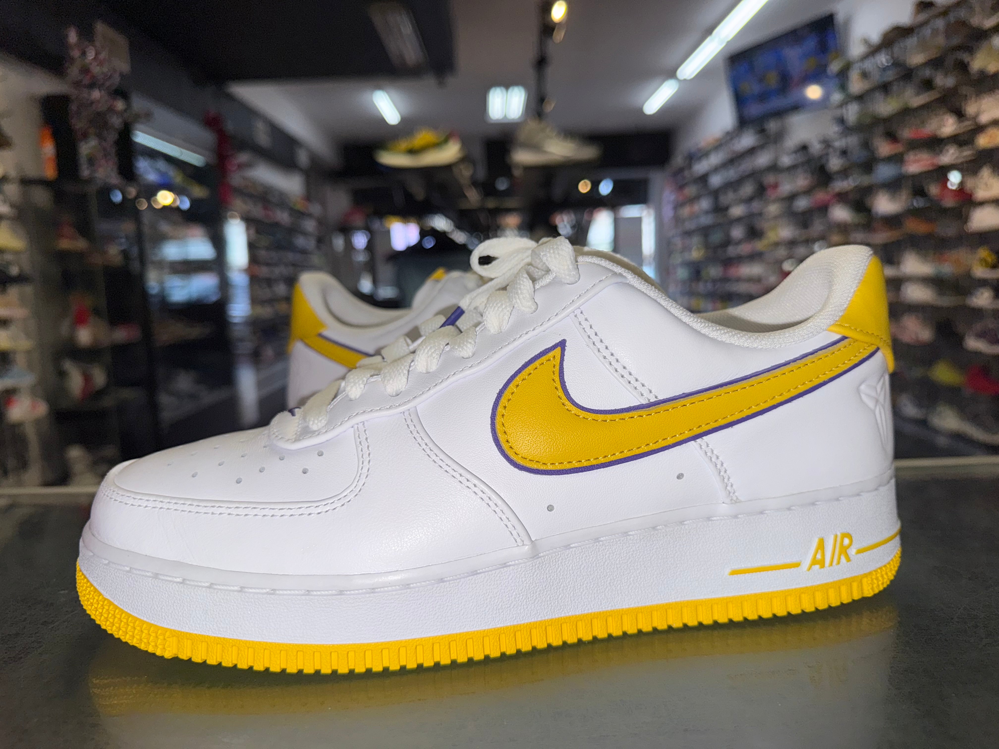 Size 10 Air Force 1 Kobe Bryant “Lakers Home”