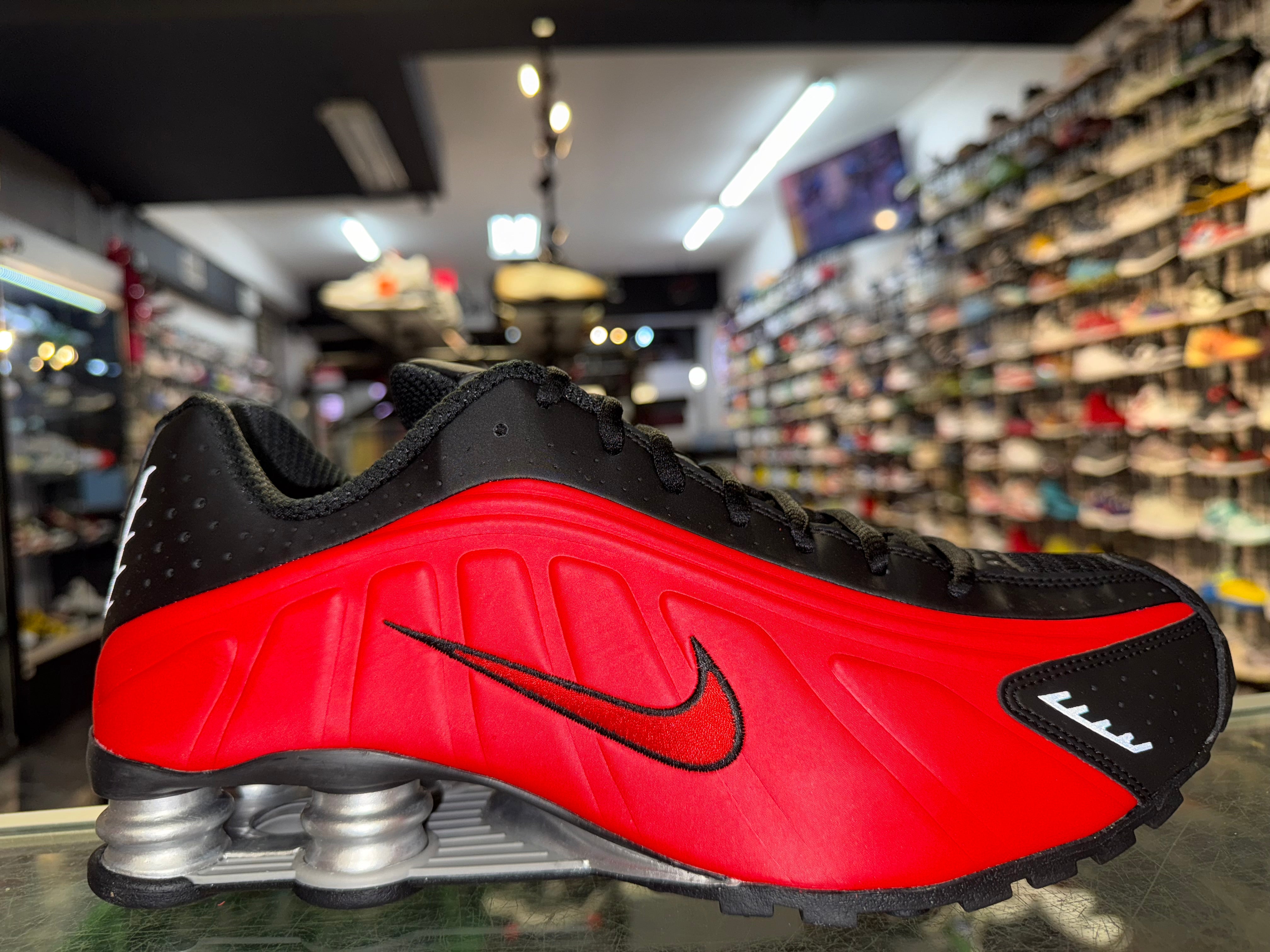 Size 11 Nike Shox R4 "University Red Black" Brand New