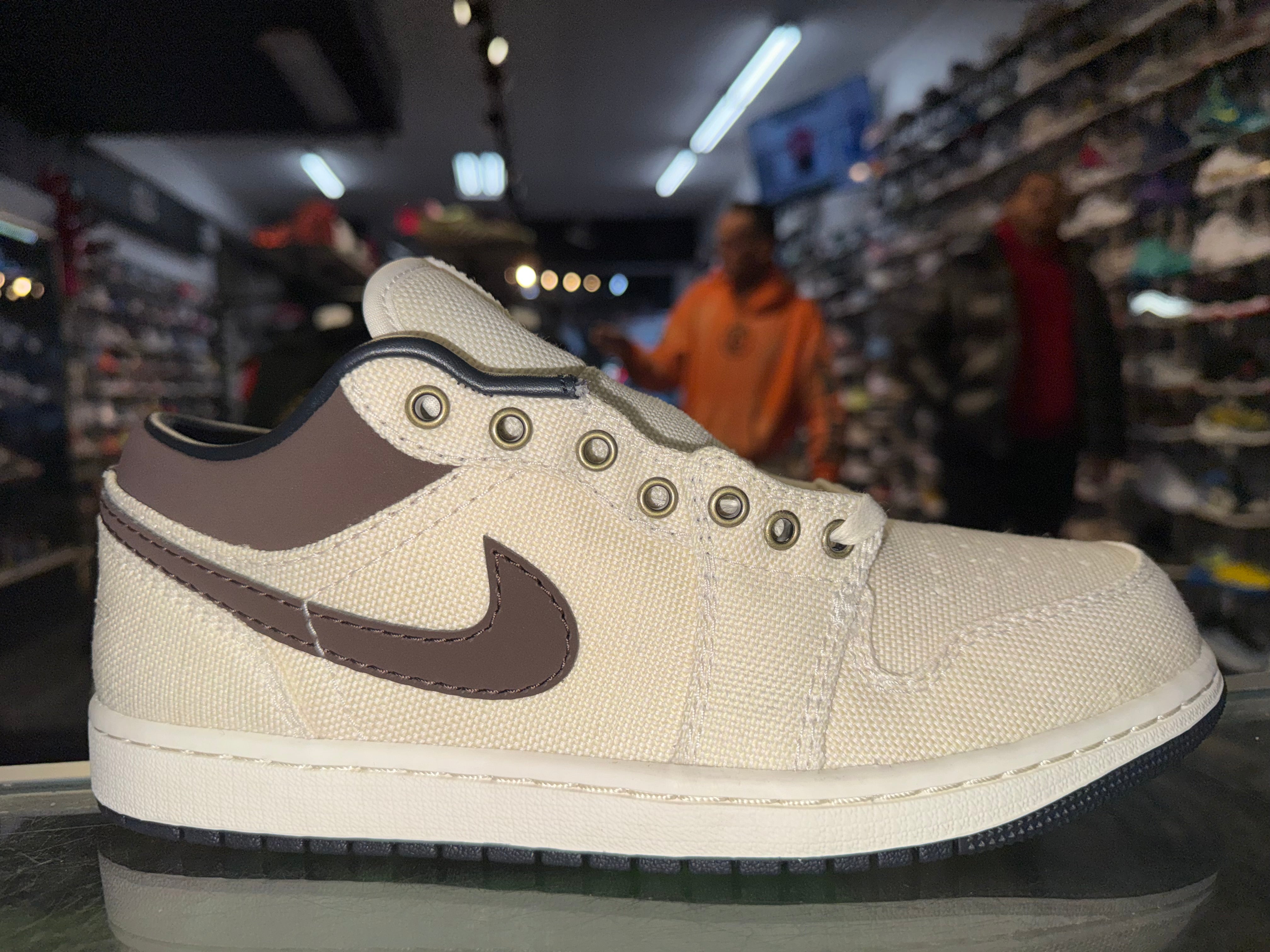 Size 8.5 Air Jordan 1 Low "Pale Ivory Baroque Brown" Brand New