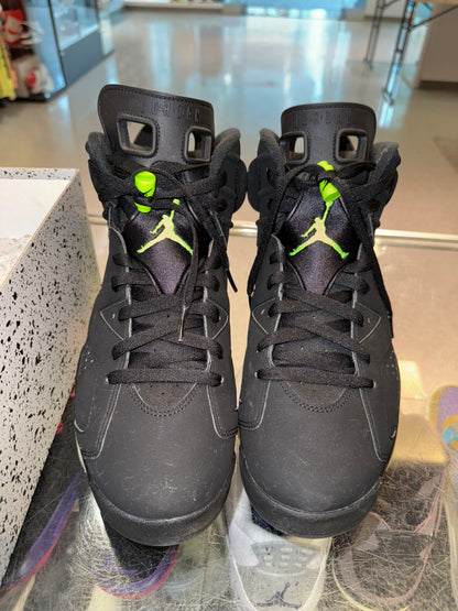 Size 11 Air Jordan 6 “Electric Green” (Mall)