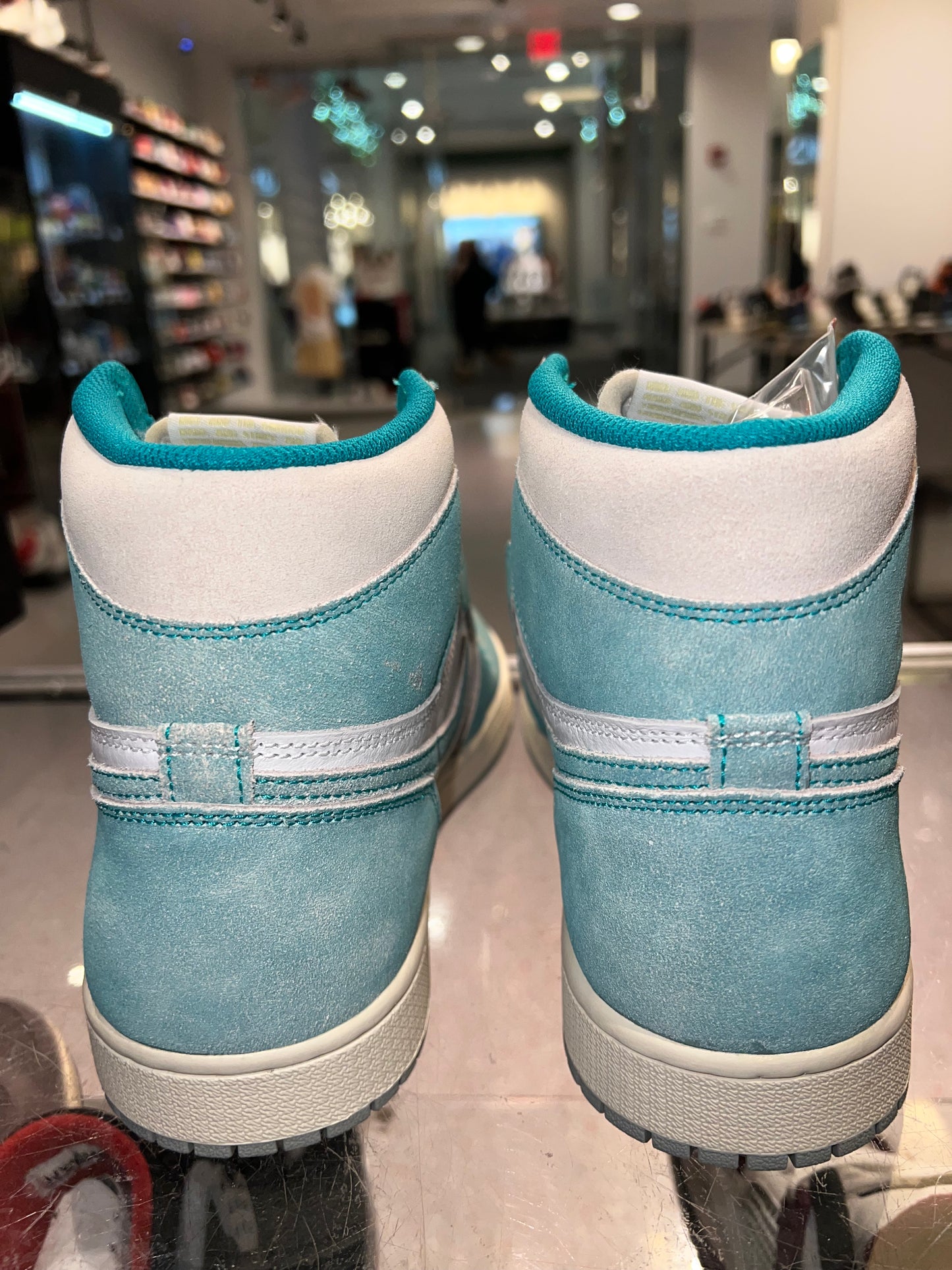 Size 9.5 Air Jordan 1 “Turbo Green”Brand New (Mall)