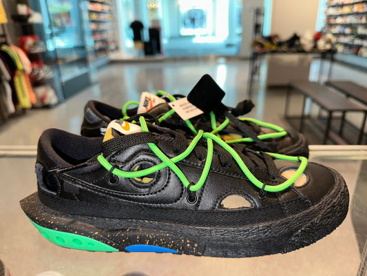 Size 9 Blazer Low Off White “Electric Green” Brand New (Mall)