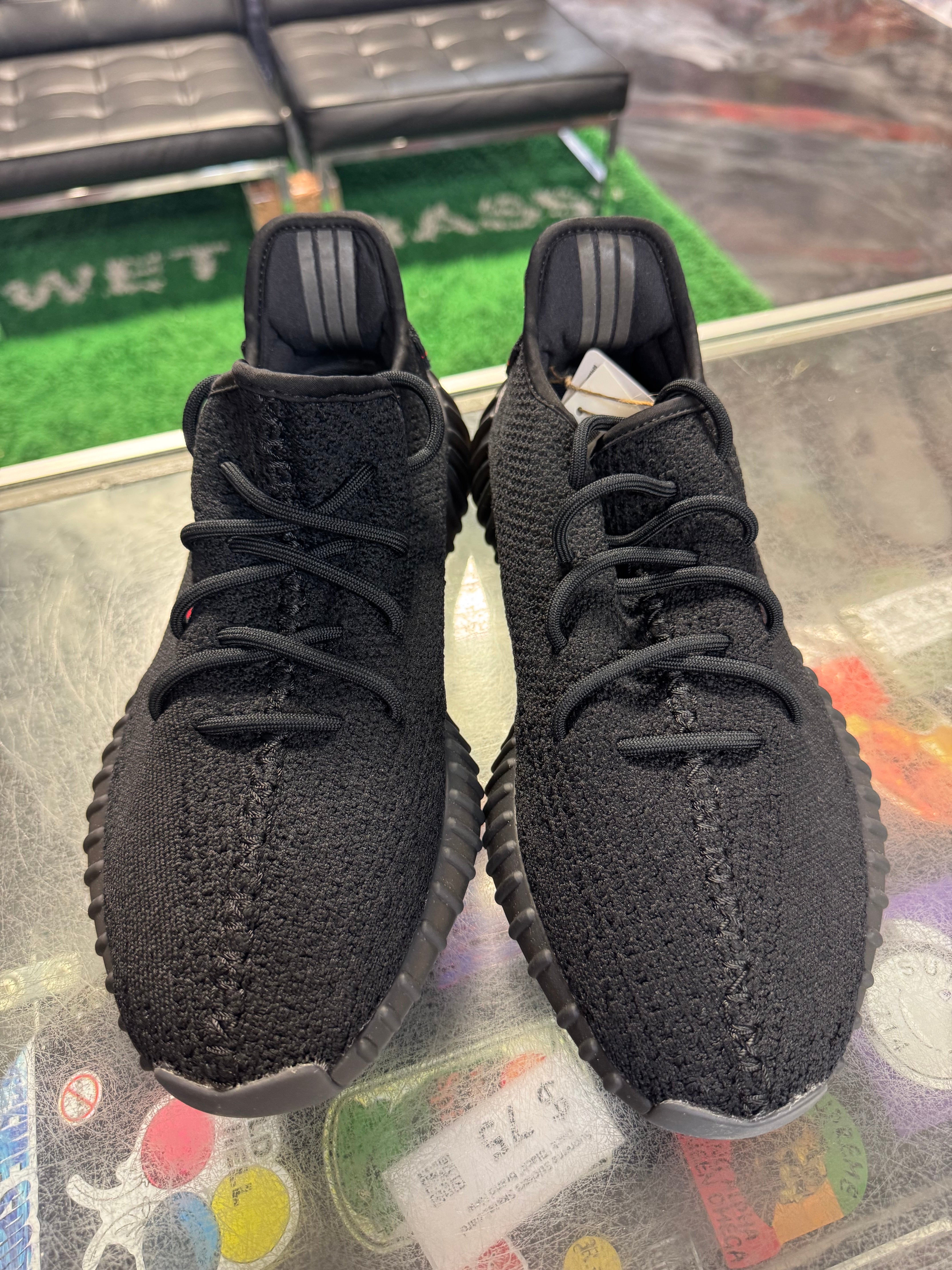 Size 10.5 Yeezy Boost 350 V2 "Bred" Brand New