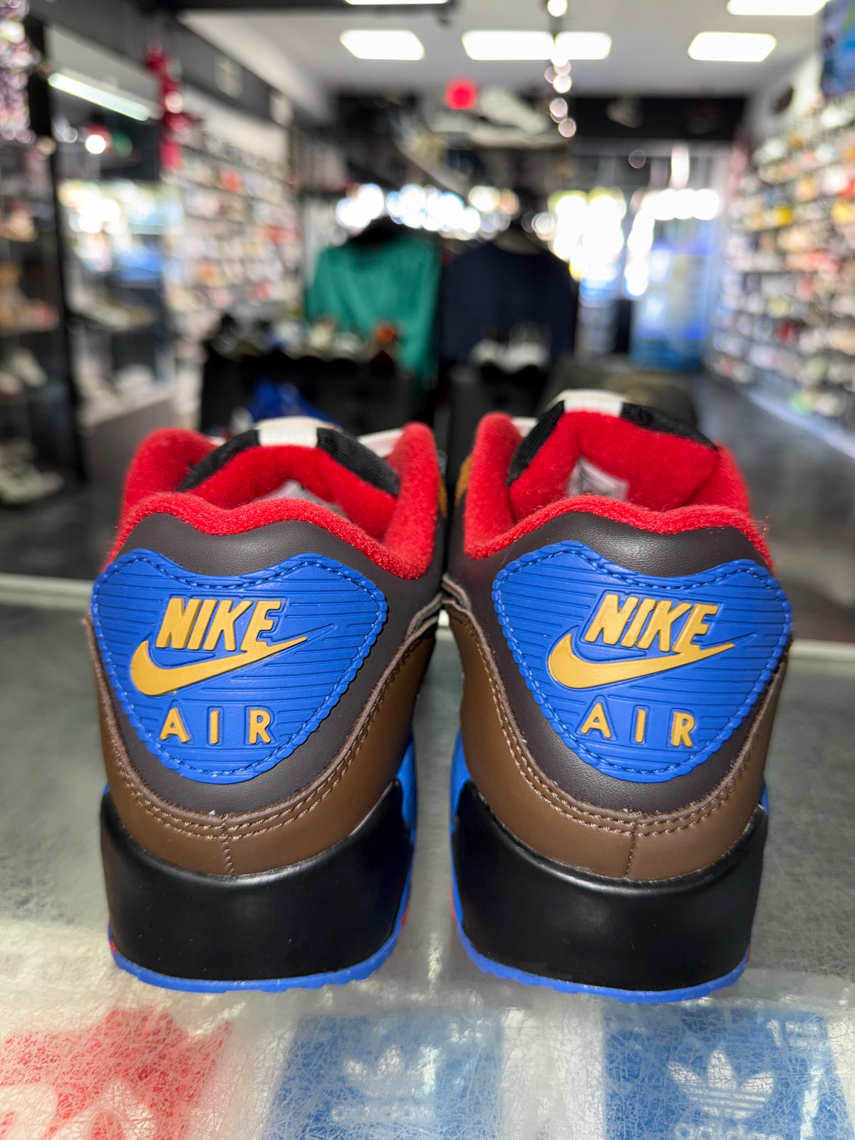 Nike Air Max 90 EA Sports Play Like Mad sneaker, new, size 9 – view 3