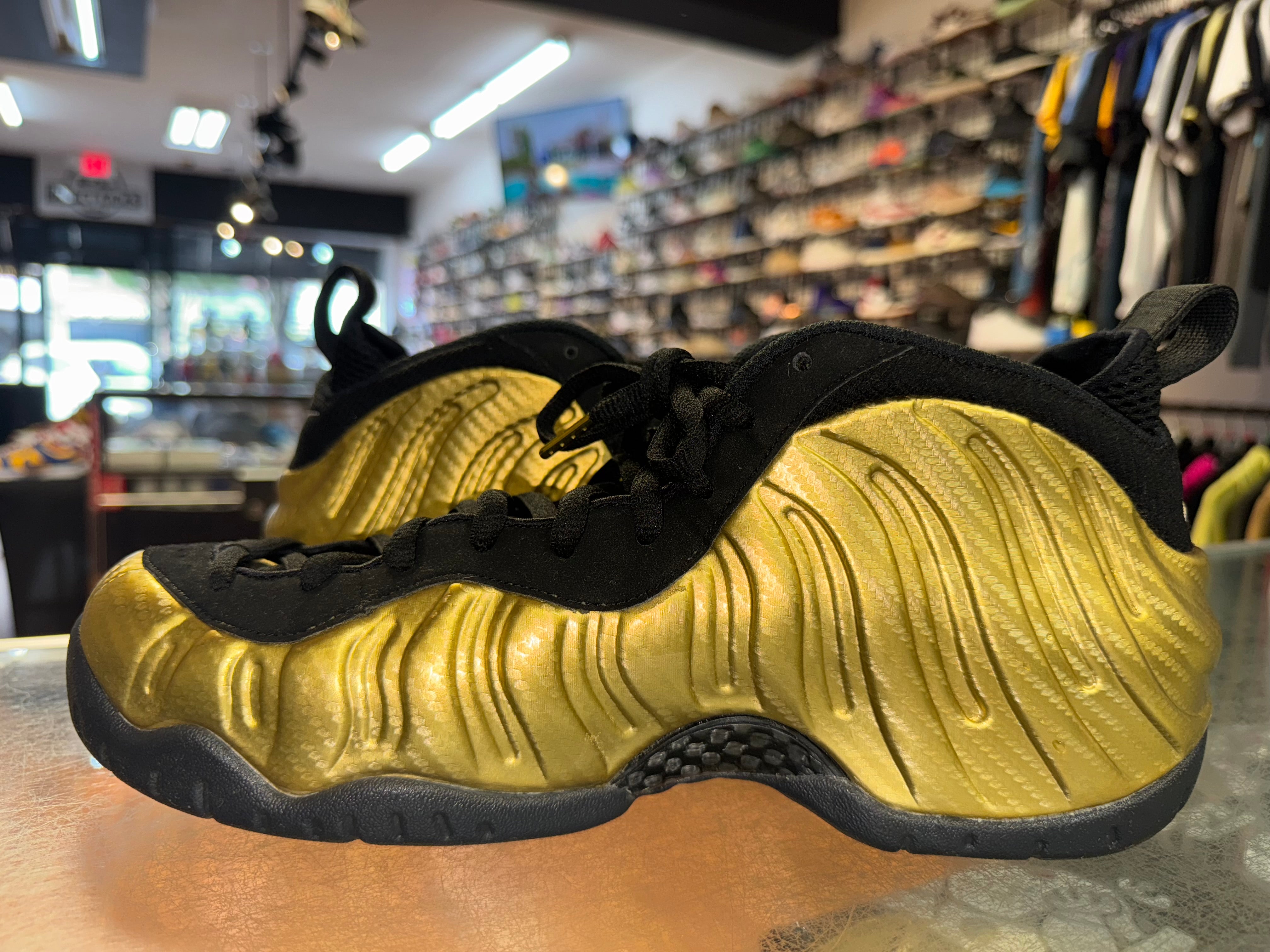 Size 10.5 Foamposite Pro "Metallic Gold"