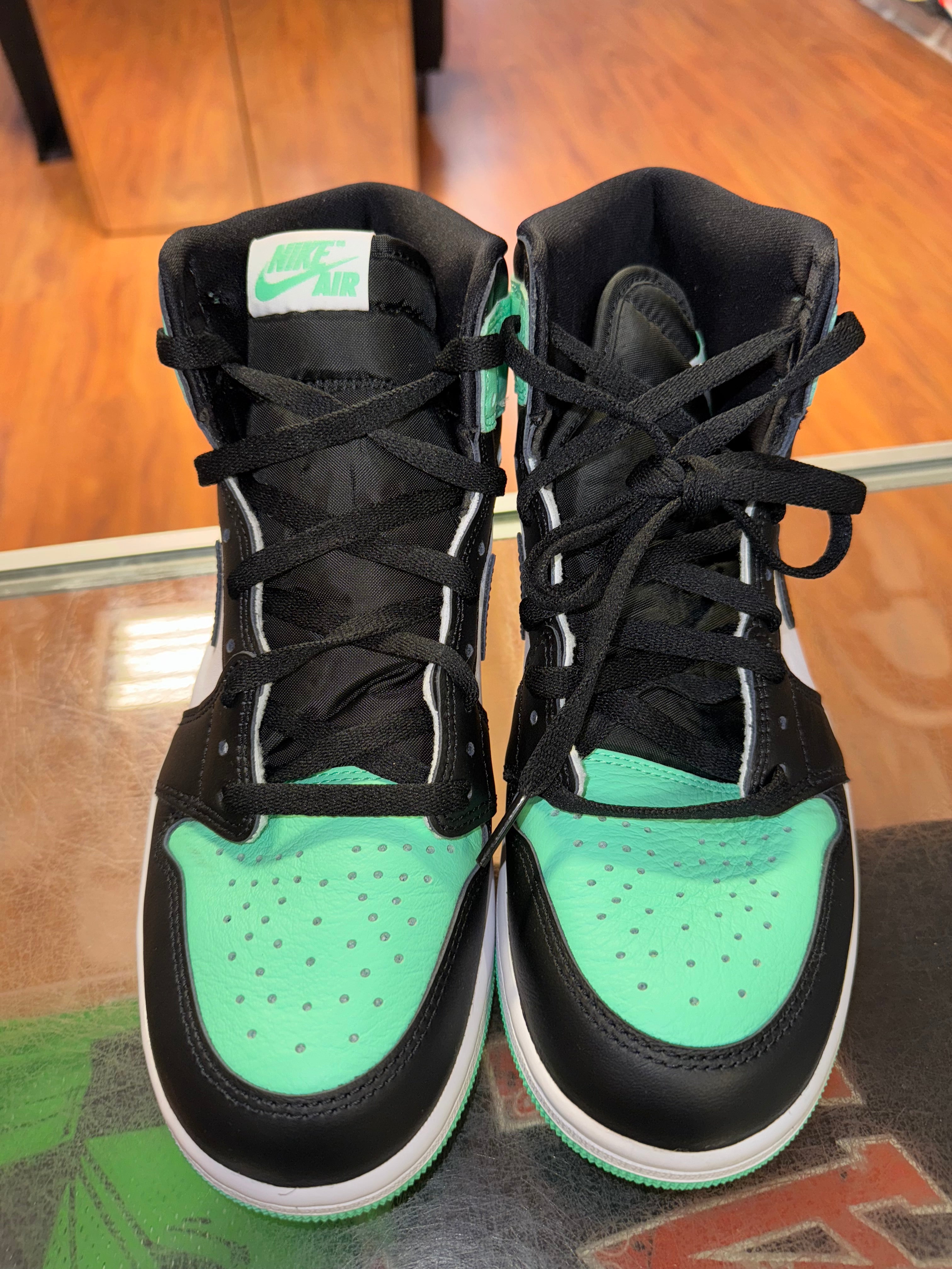 Size 9 Air Jordan 1 "Green Glow"