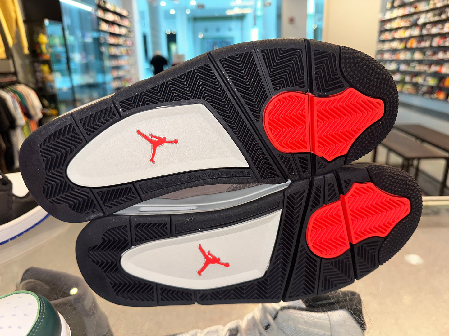 Size 11 Air Jordan 4 “Taupe Haze” Brand New (Mall)