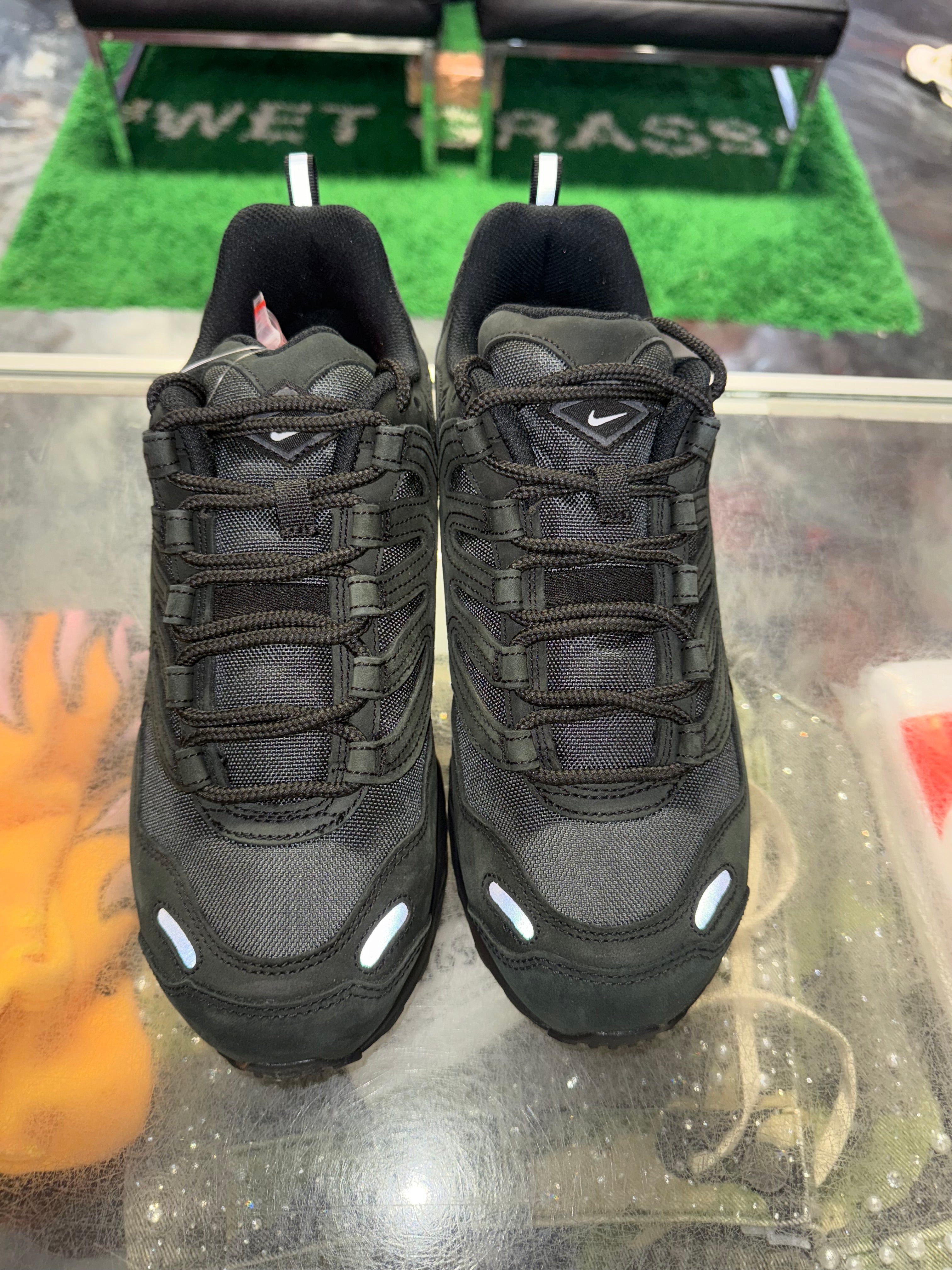 Size 10 Air Terra Humara SP “Black Anthracite” Brand New