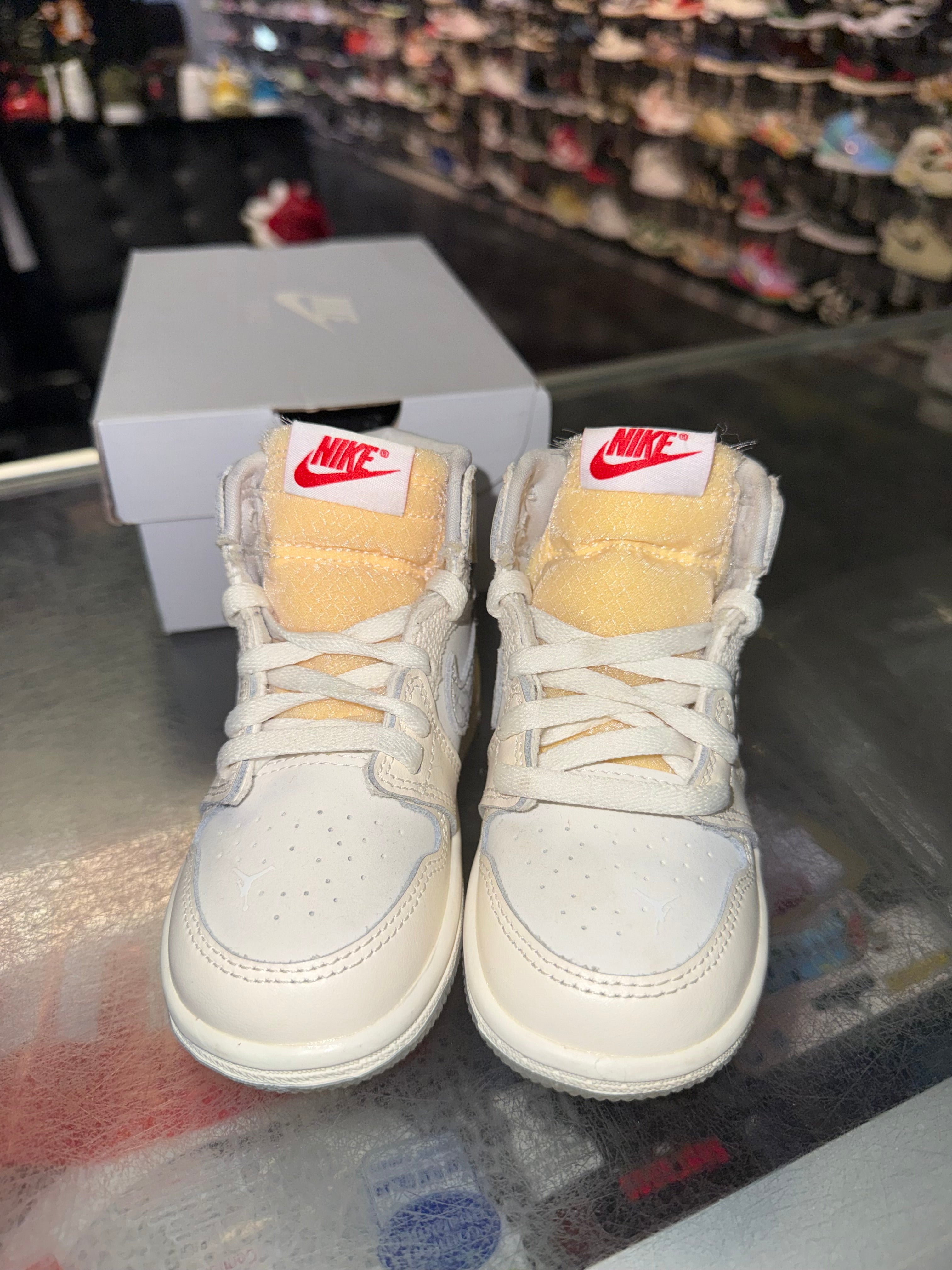 Size 7c Air Jordan 1 “Sail” (TD)