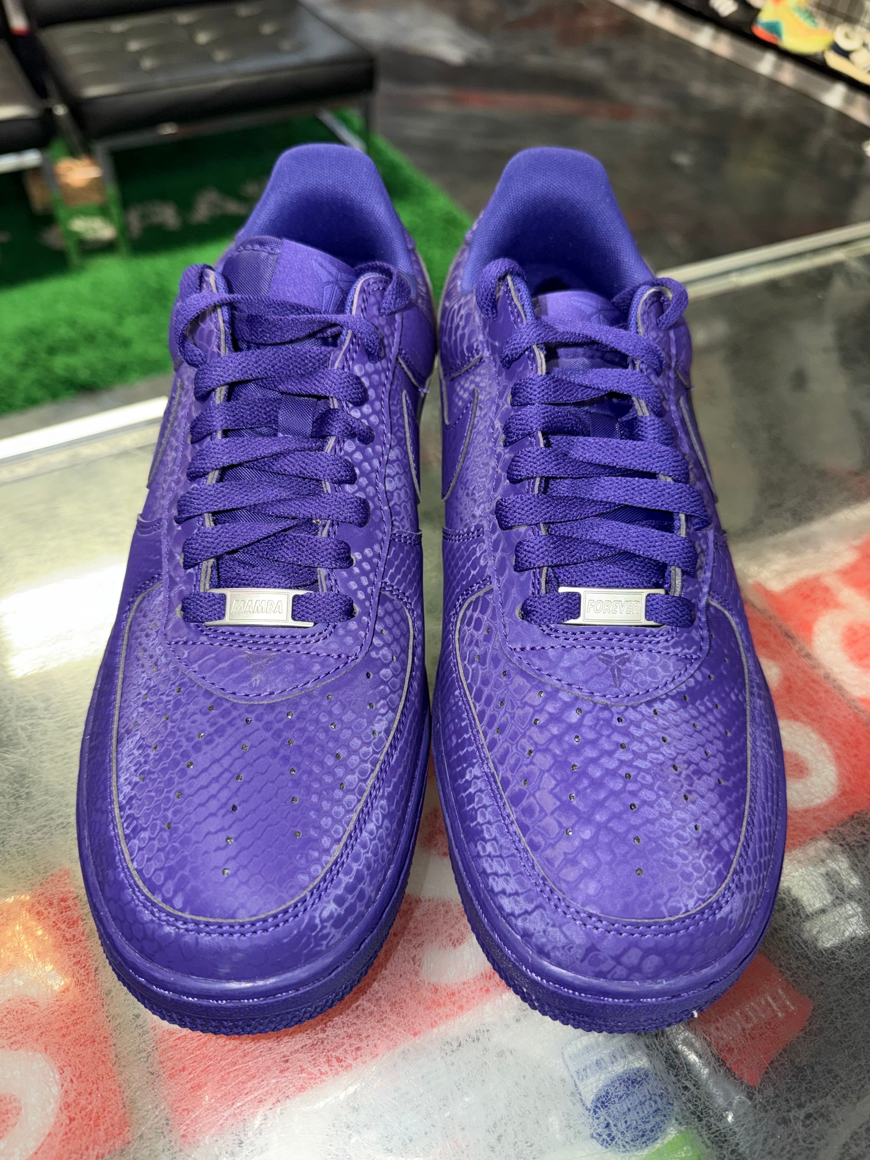 Size 9 Air Force 1 Kobe Bryant "Court Purple" Brand New