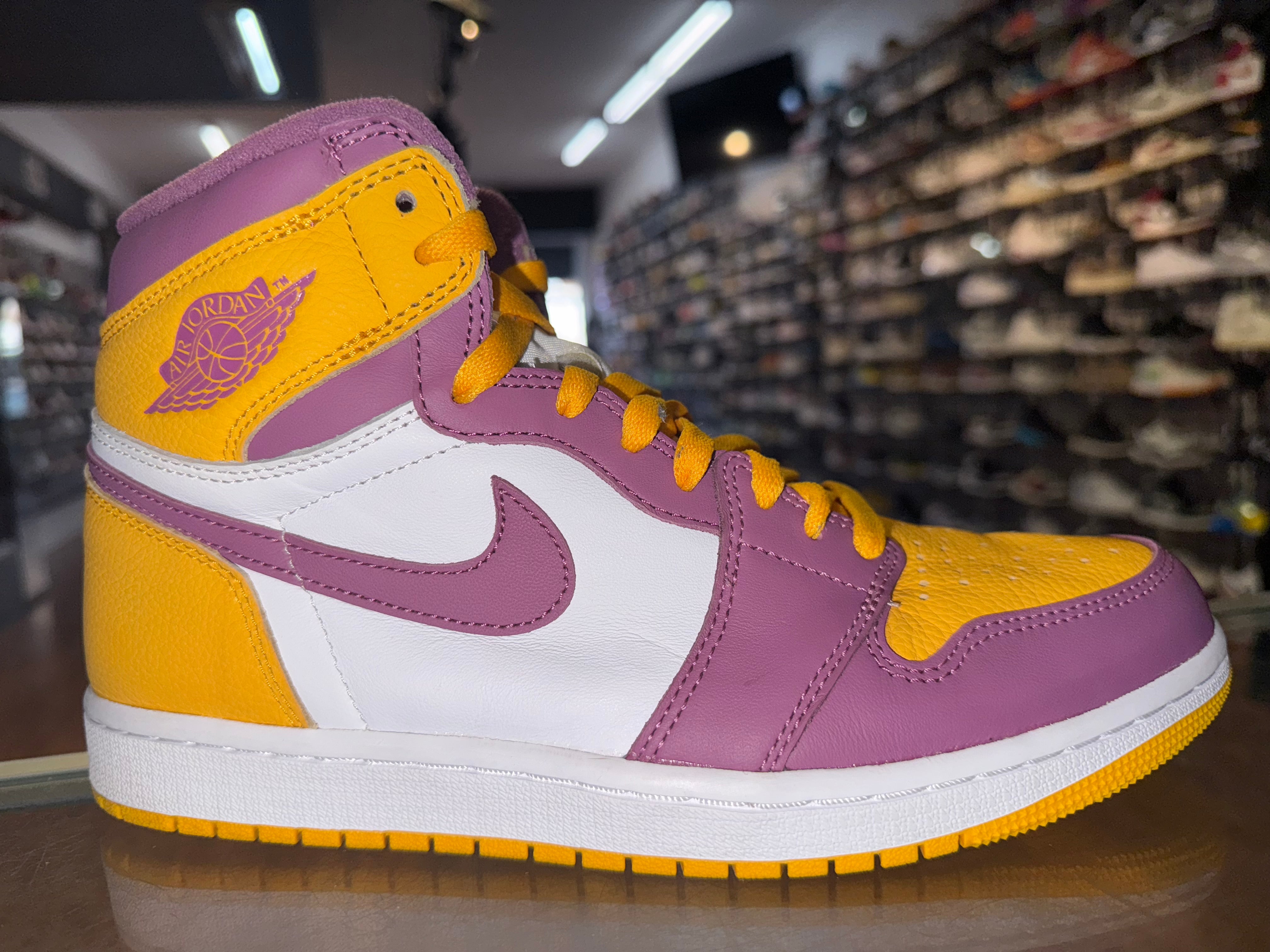 Size 8 Air Jordan 1 “Brotherhood”