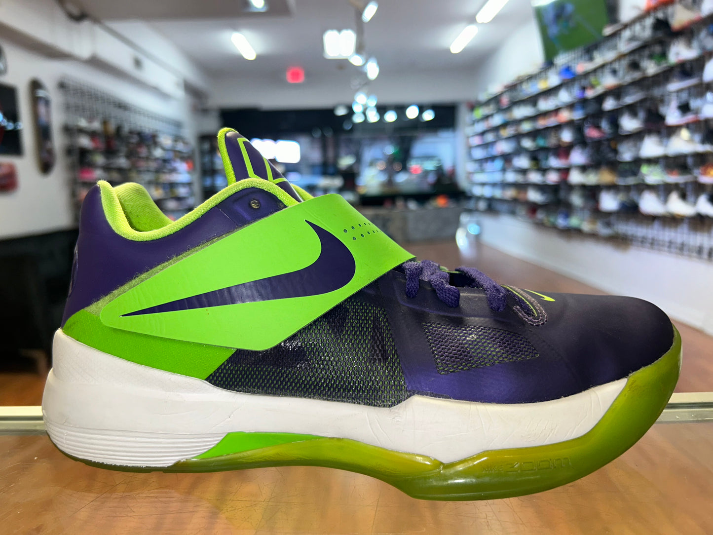 Size 7.5 KD 4 Nike ID "Hulk" (MAMO)