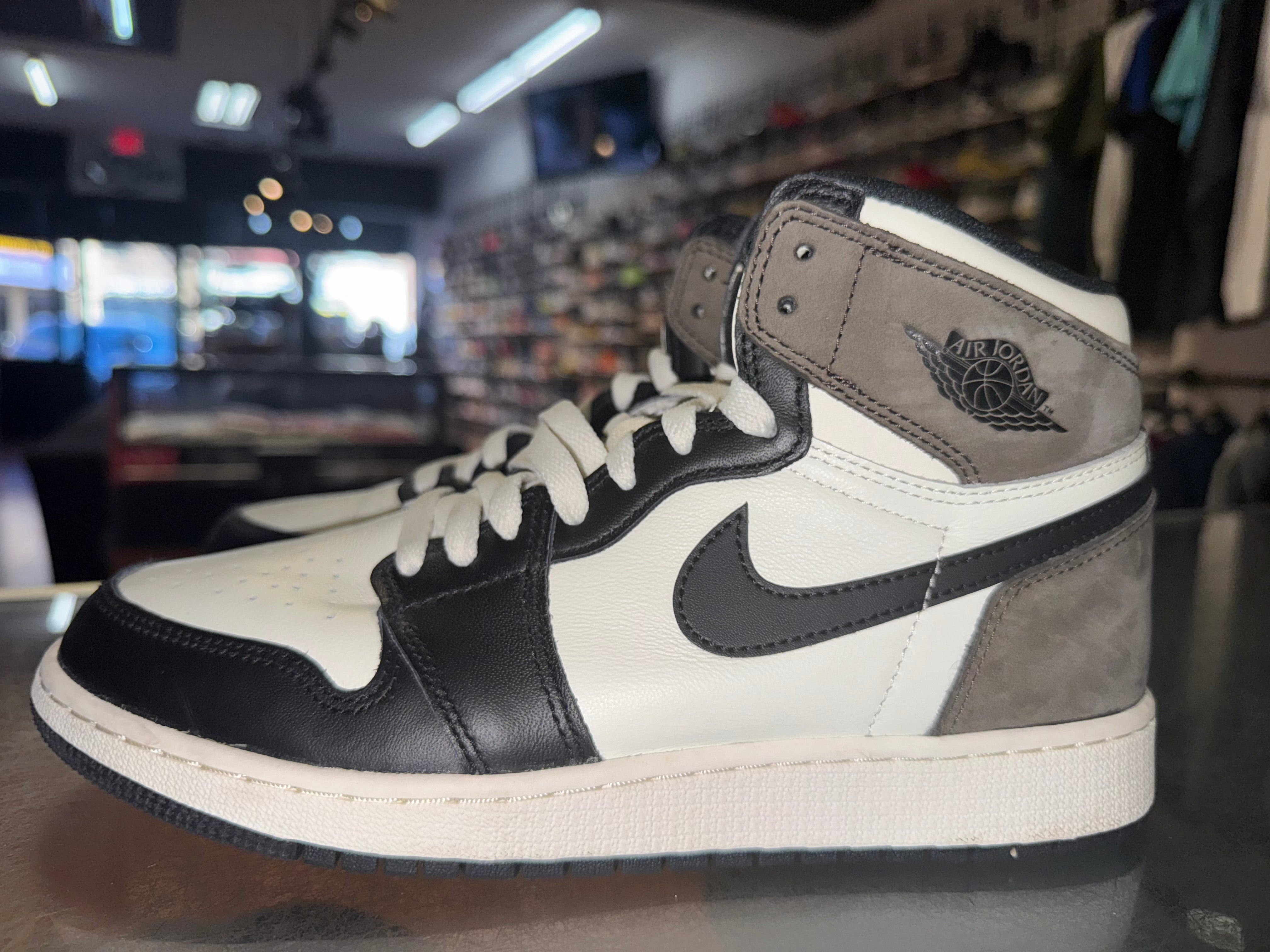Size 7y Air Jordan 1 "Mocha"