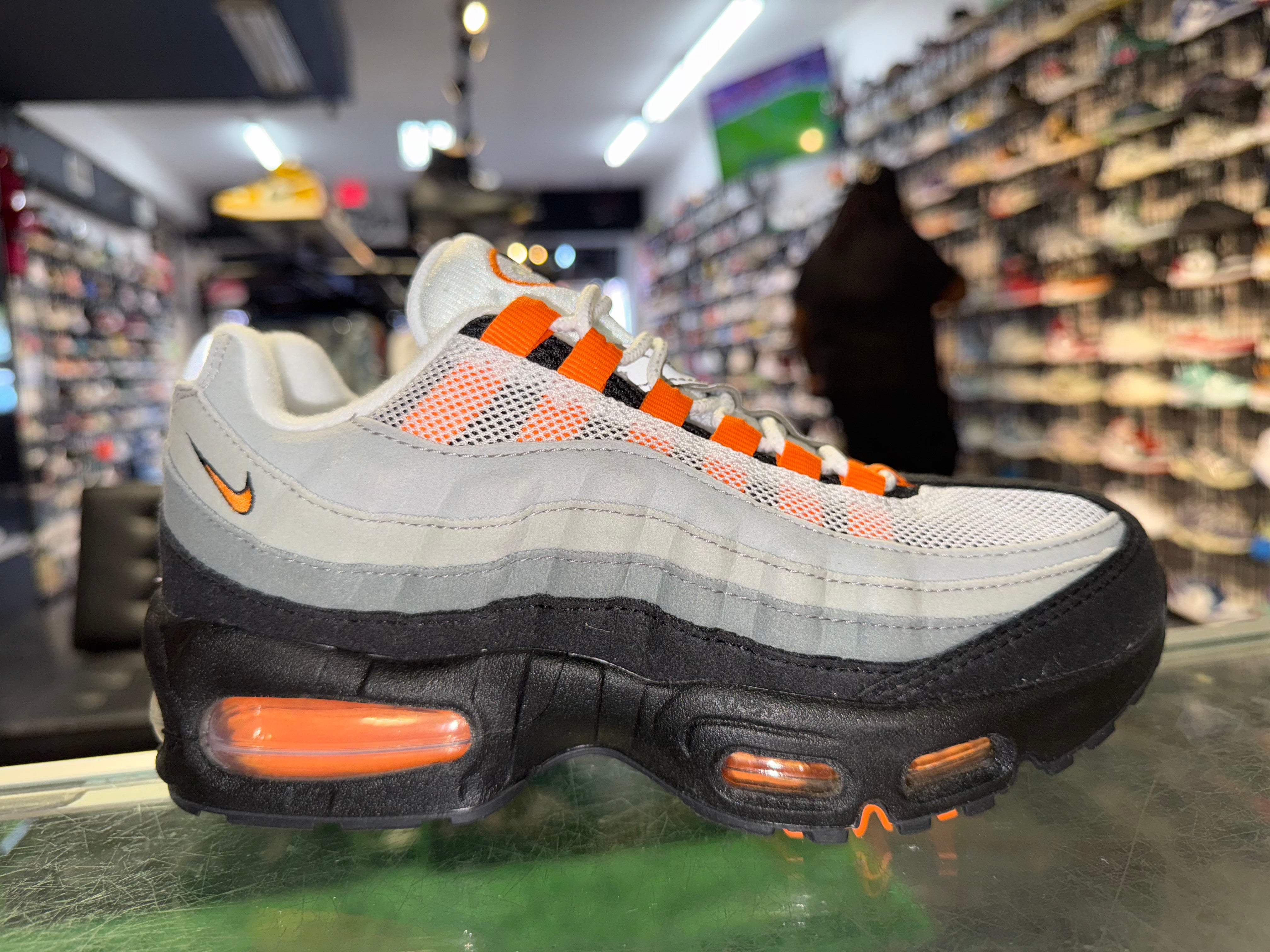 Size 4y Air Max 95 OG "Bright Mandarin" Brand New