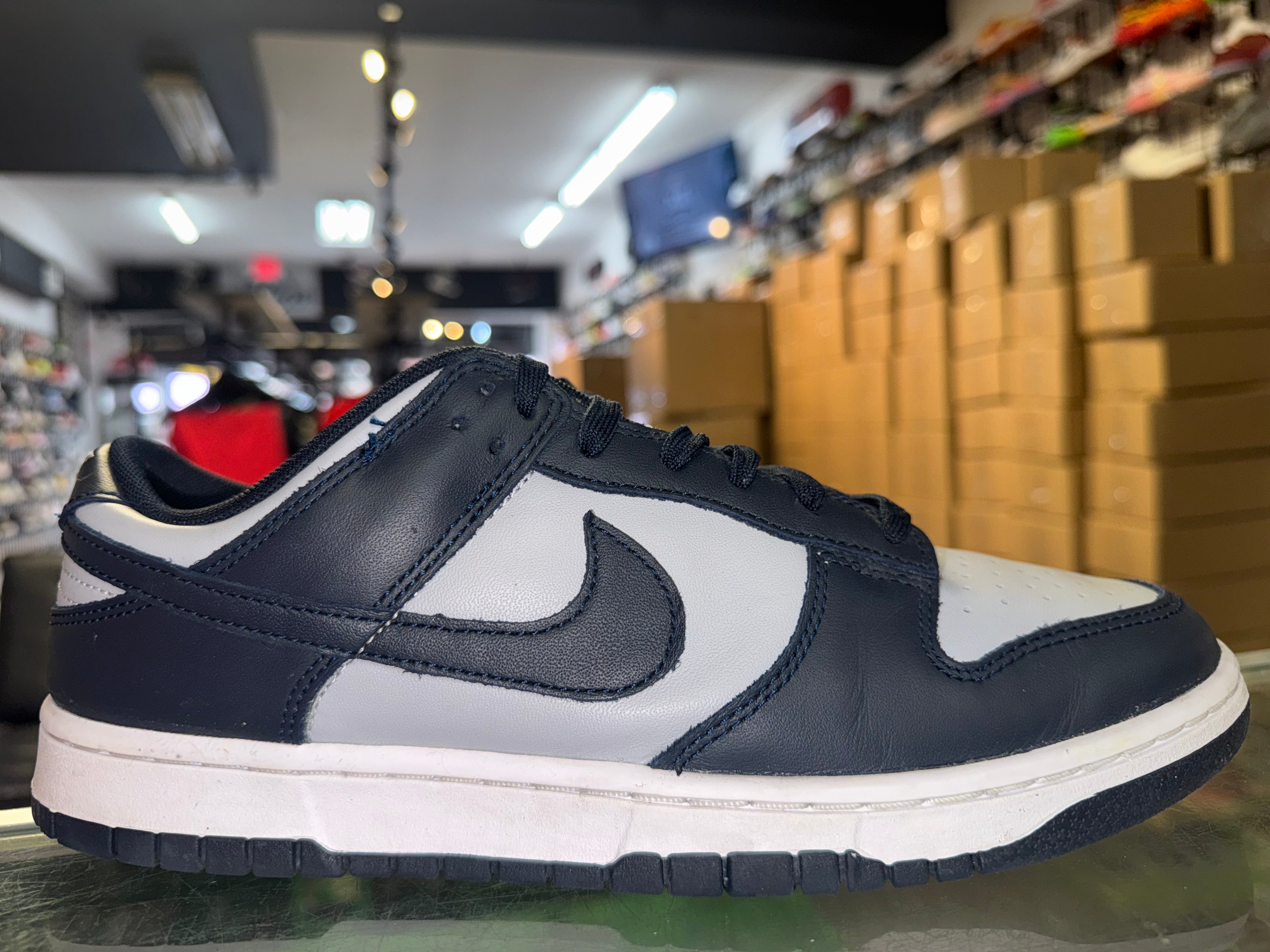 Size 10 Dunk Low "Georgetown"