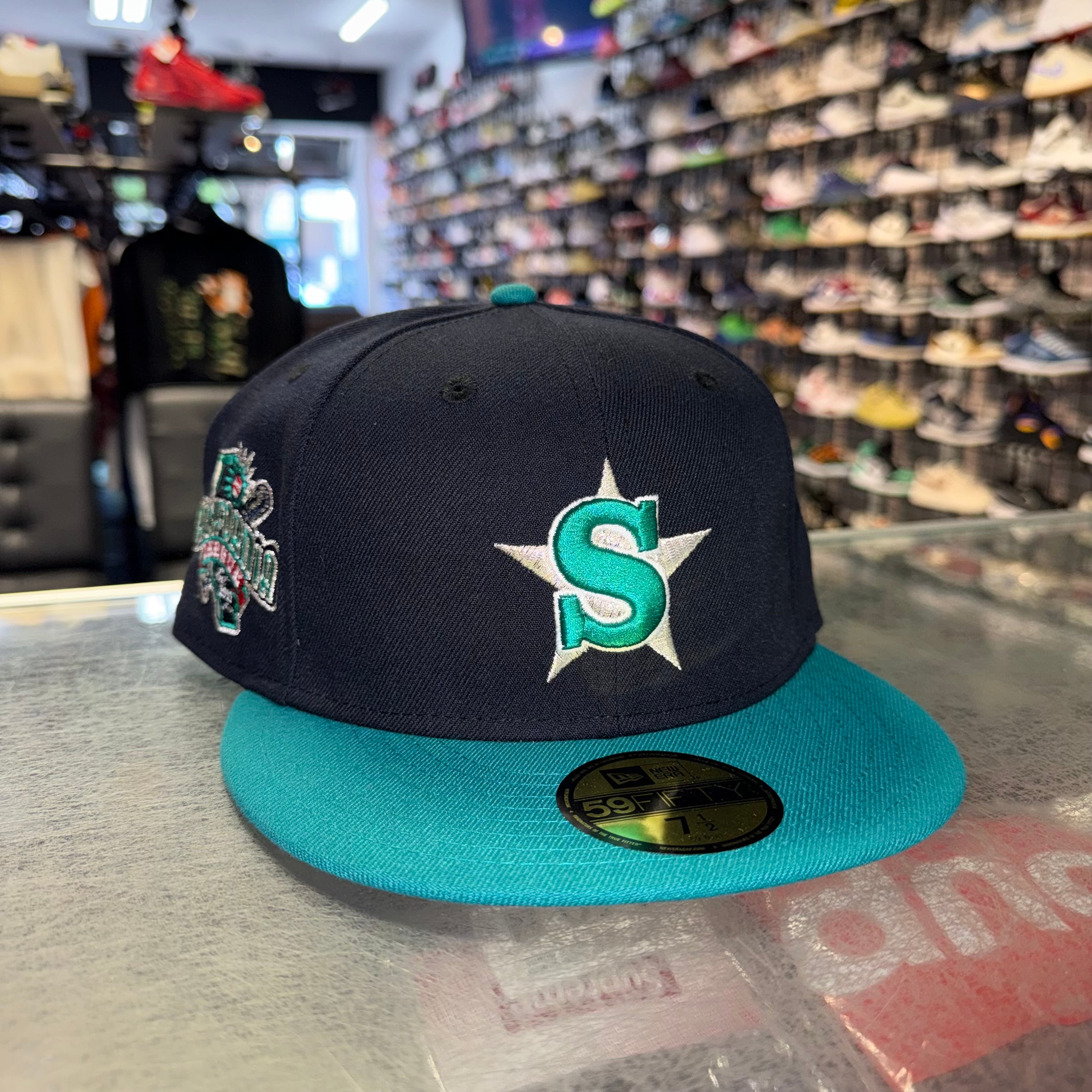 Size 7 1/2 New Era Fitted Hat “California League” Brand New