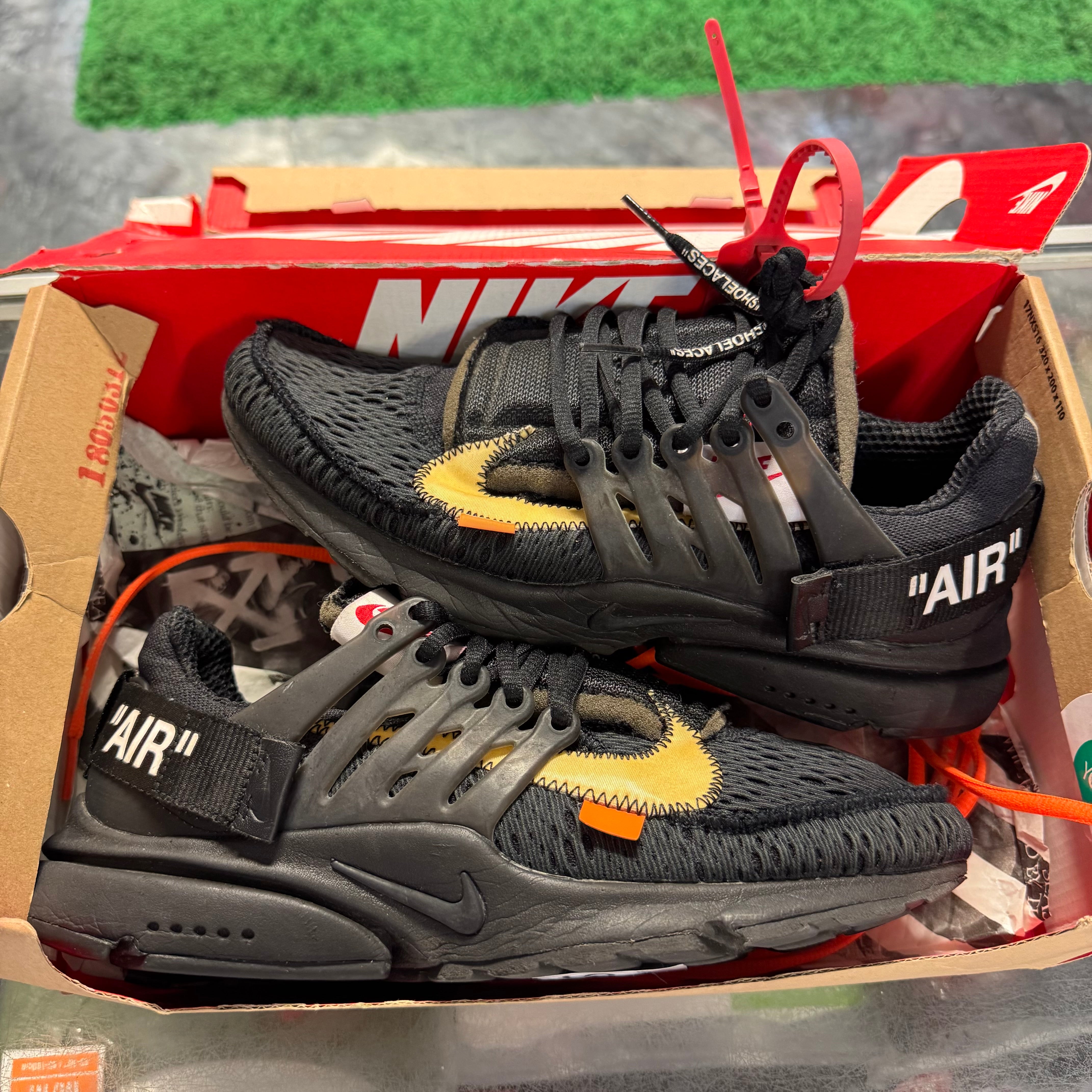 Size 7 Air Presto Off White "Black"