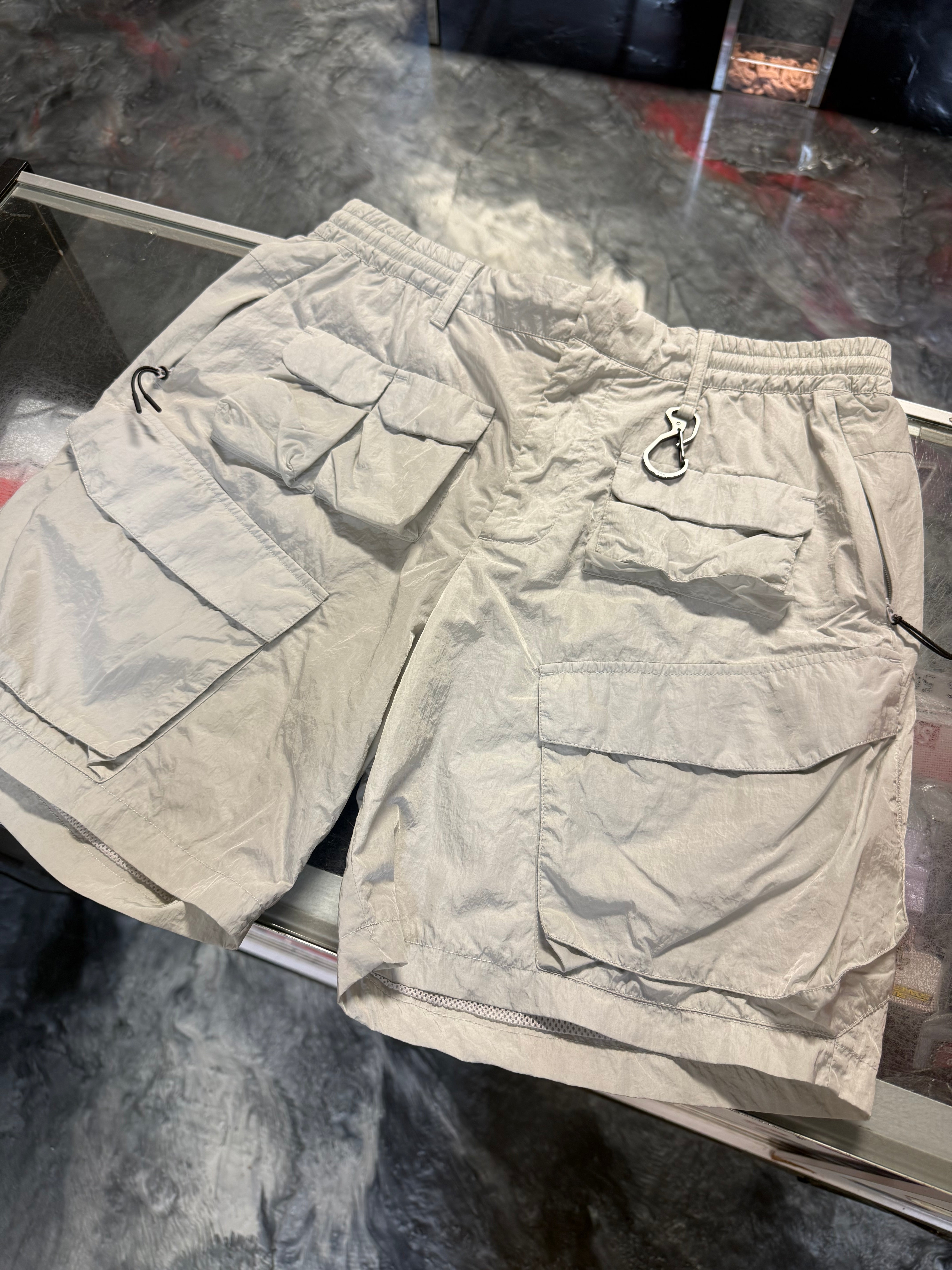 Size M Kith Dupont Cargo Pocket Shorts “Concrete”