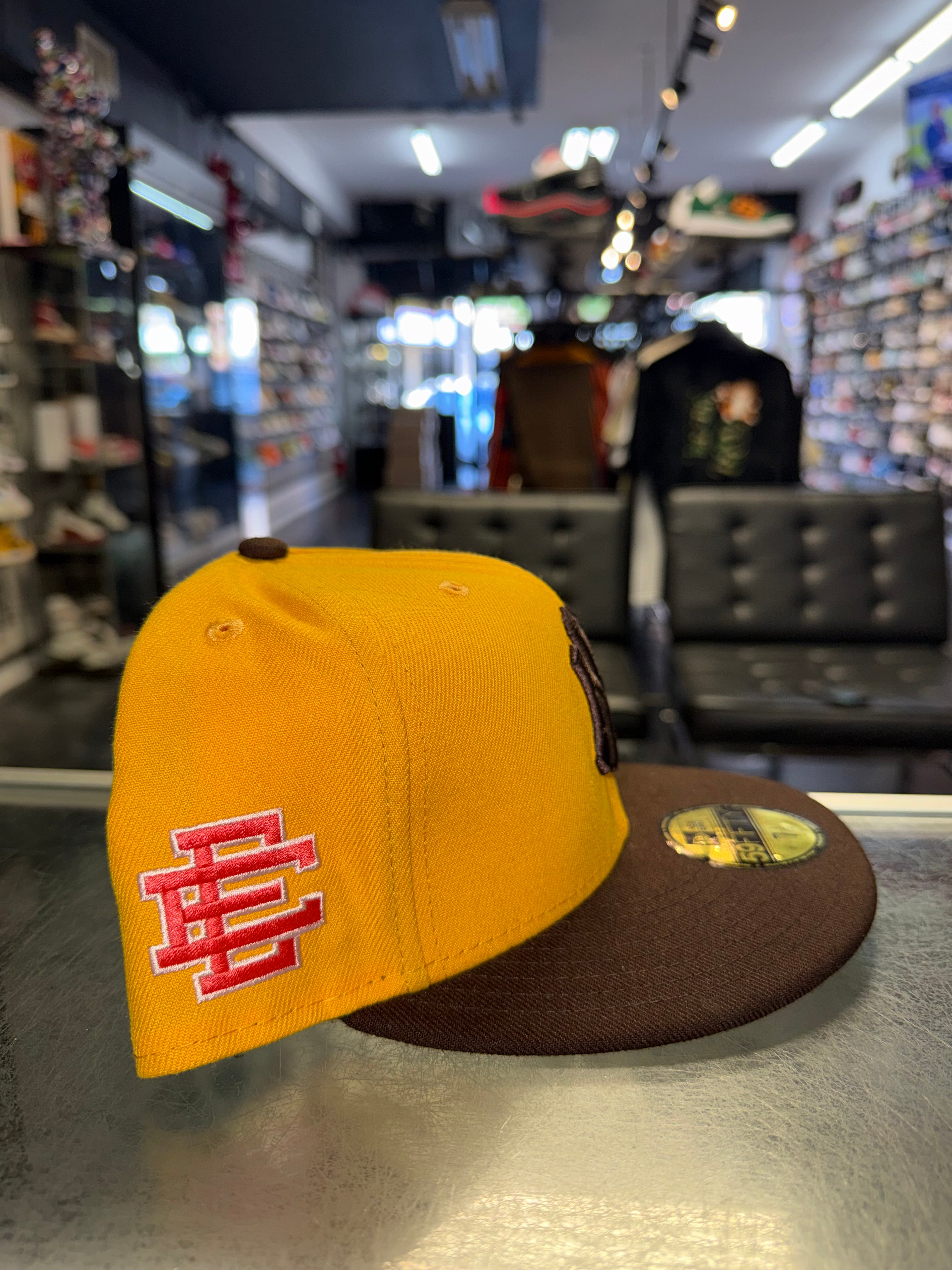かい　エリックエマニュエルＳ かい エリックエマニュエルS New Era × ERIC EMANUEL LA 7 1/8