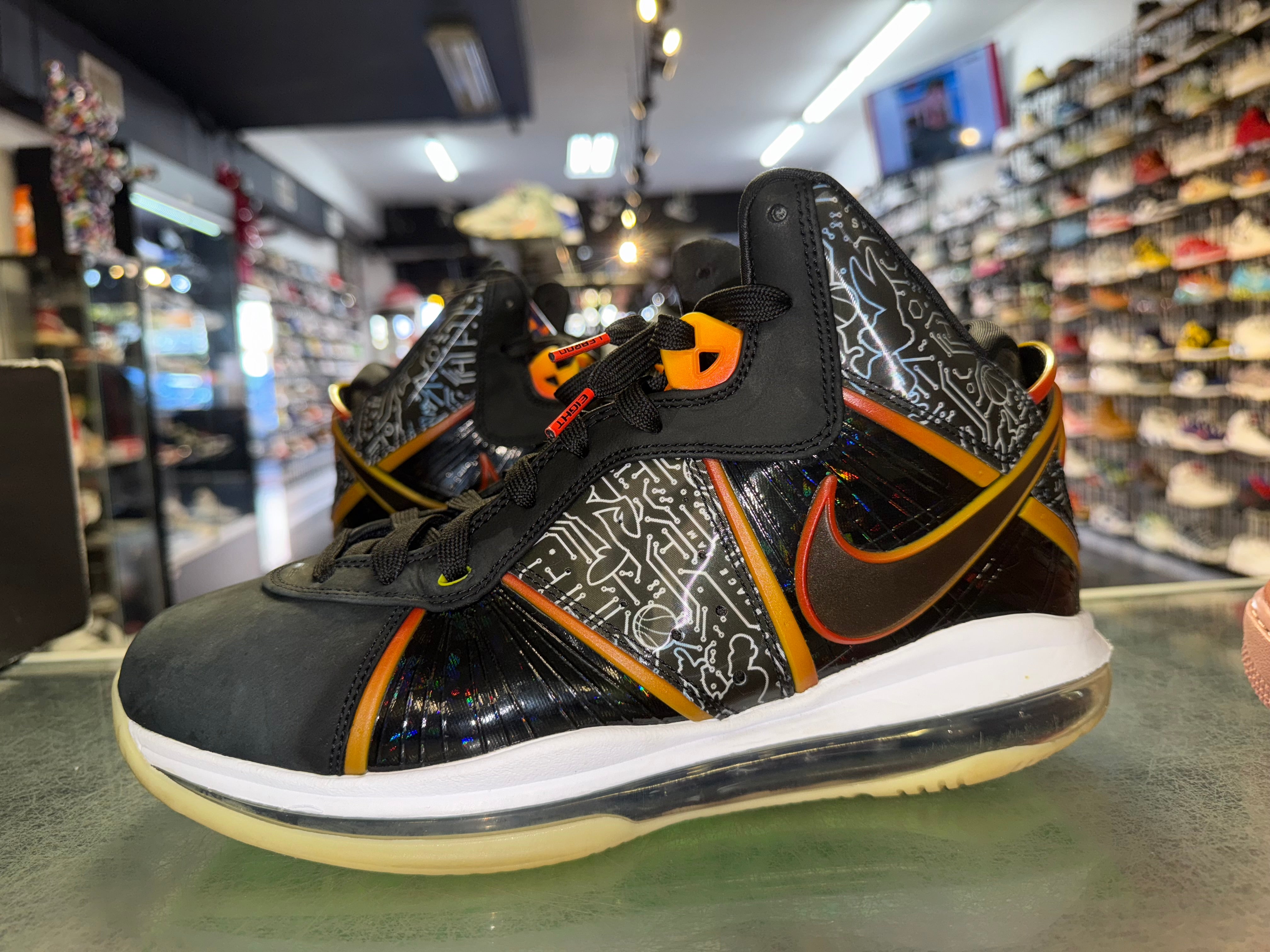 Size 10 Lebron 8 "Space Jam"