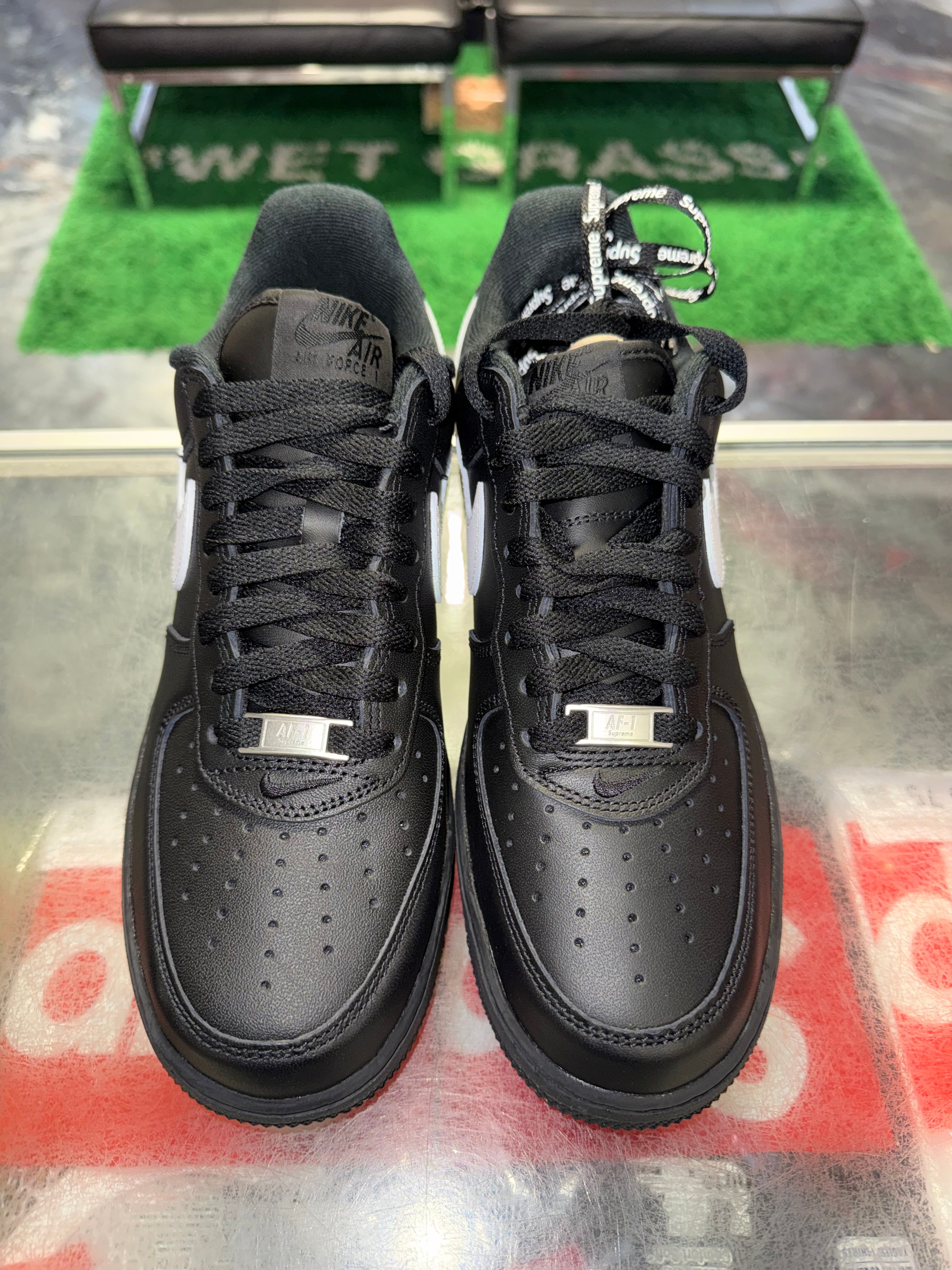Size 7.5 Air Force 1 Supreme “Black/White” Brand New