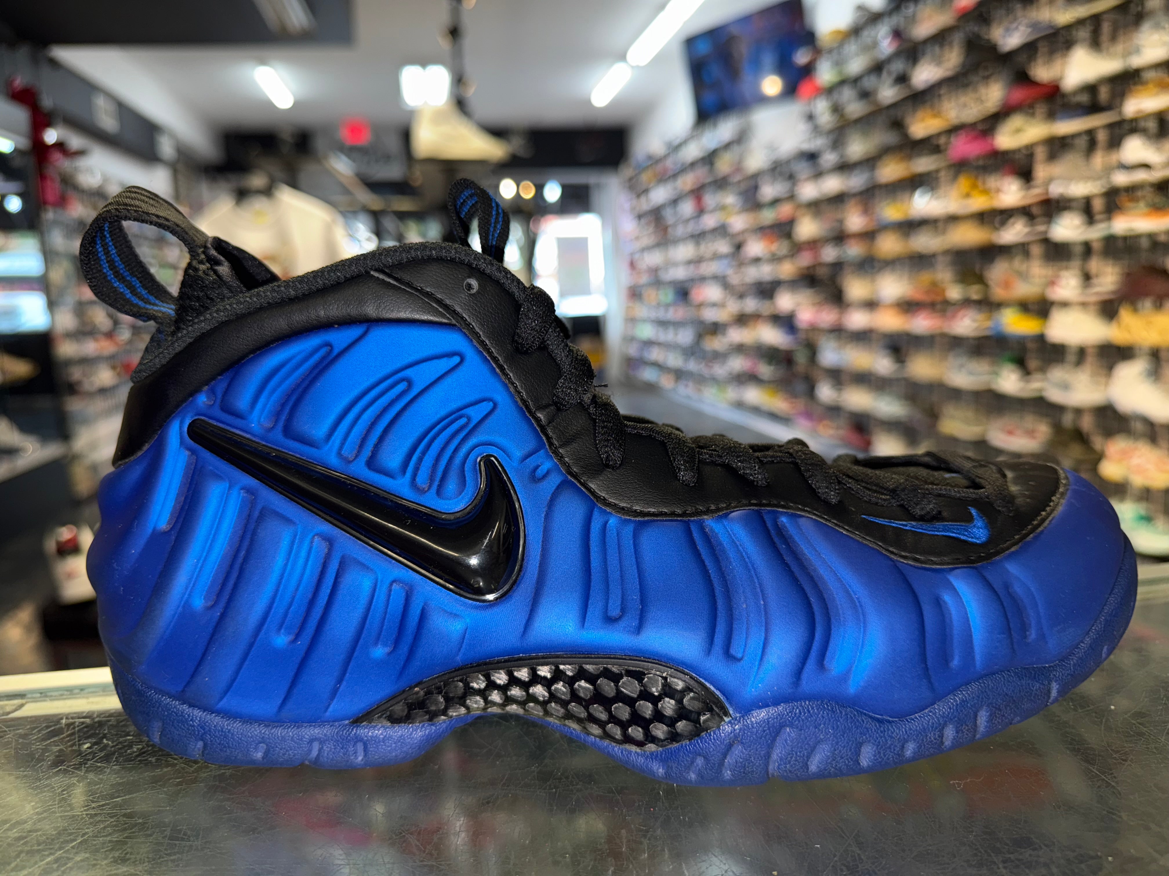 Size 8 Foamposite Pro "Hyper Cobalt"