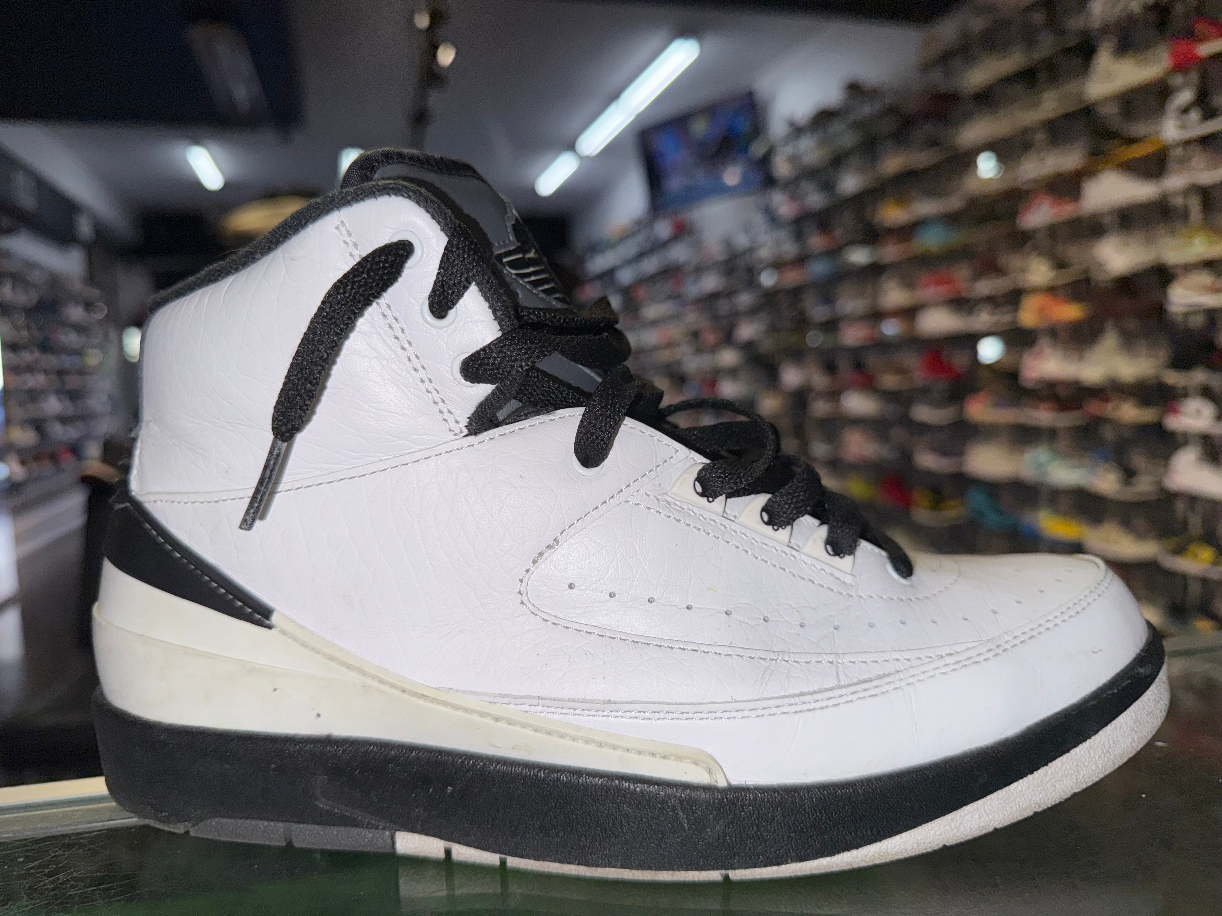 Size 9 Air Jordan 2 "Wing It" - NB