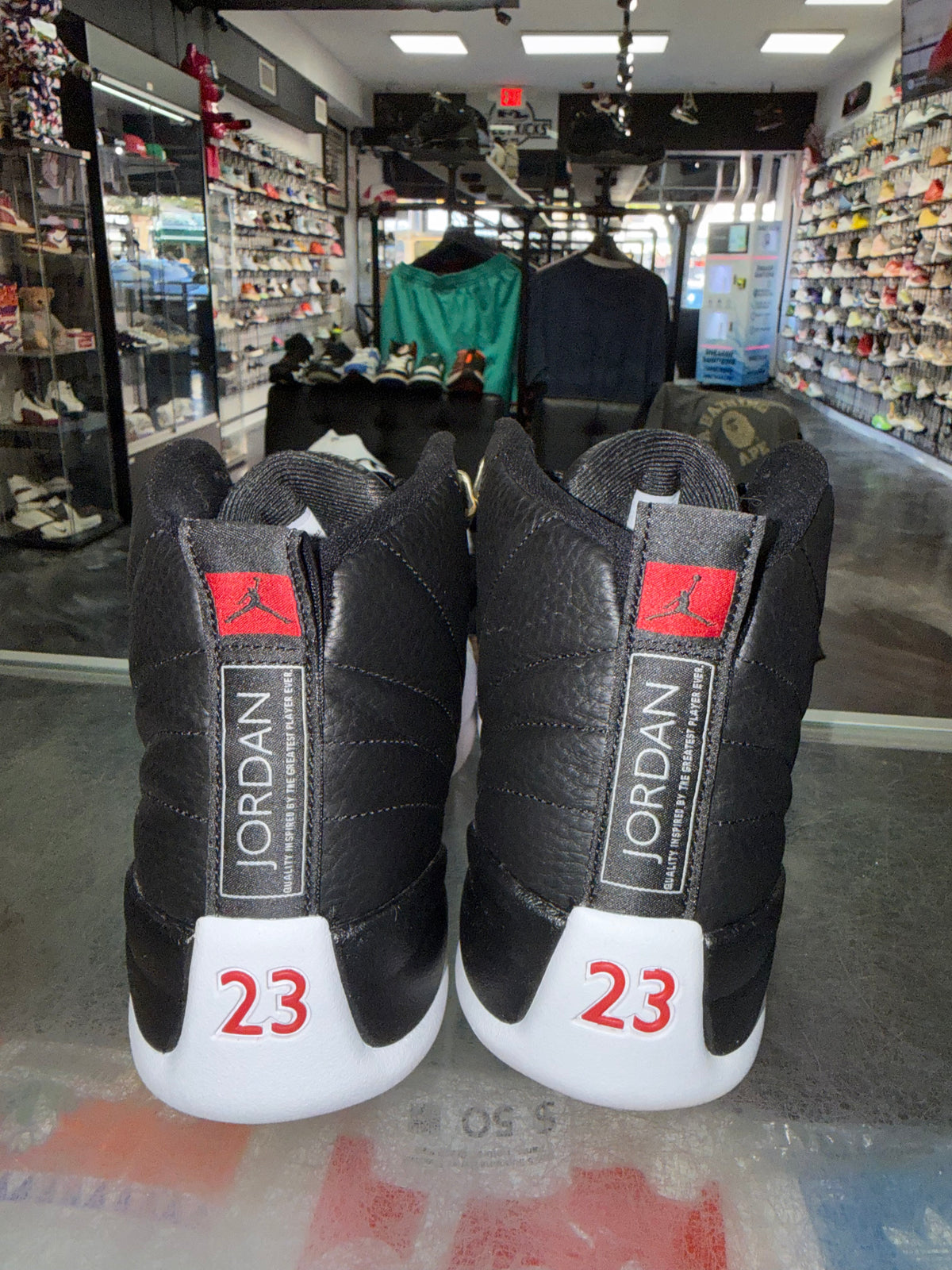 Air Jordan 12 Playoffs sneaker, pre-owned, size 9 – view 6