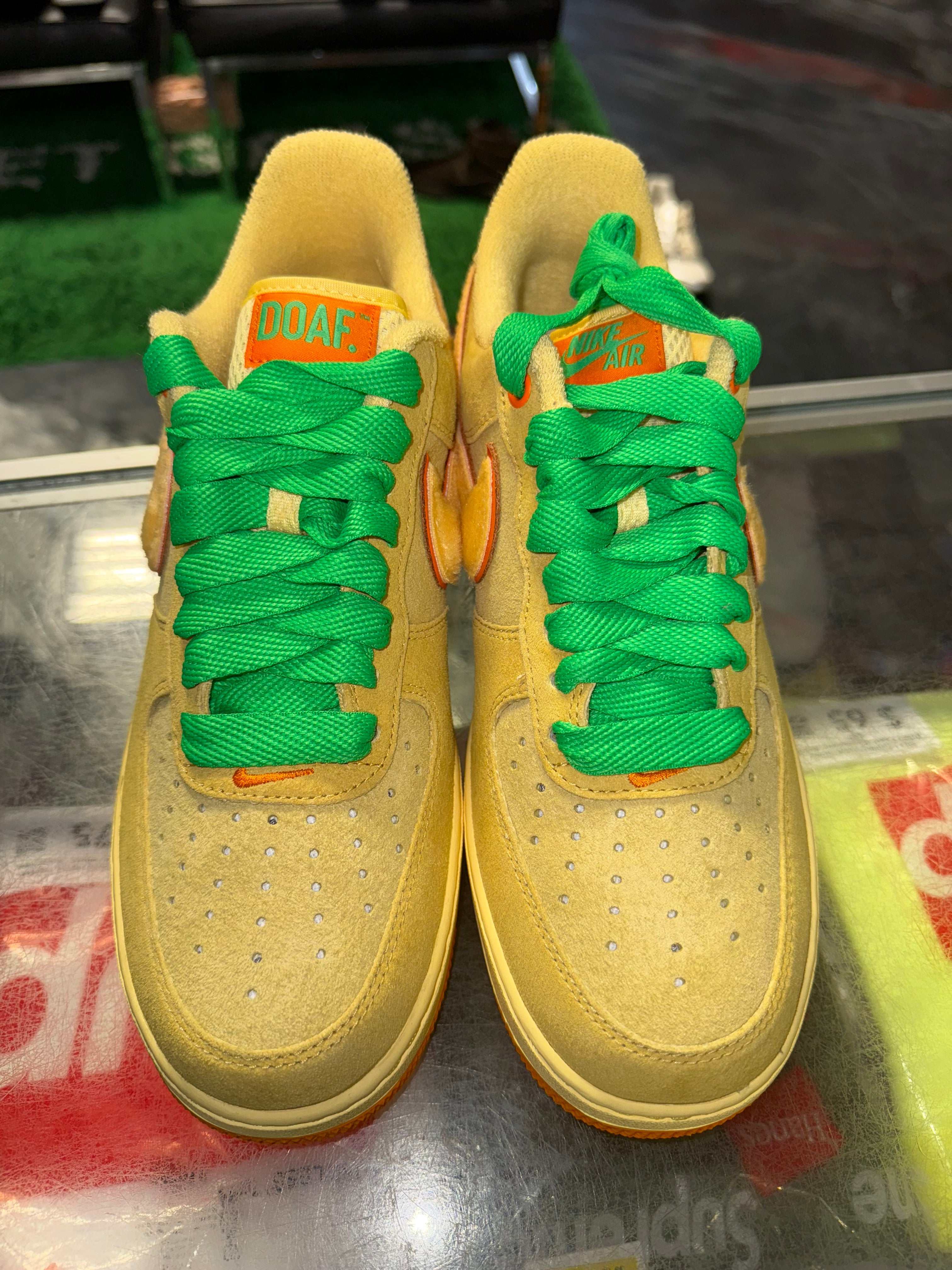 Size 9 Air Force 1 Ducks of a Feather University of Oregon "Duck or Egg" Brand New