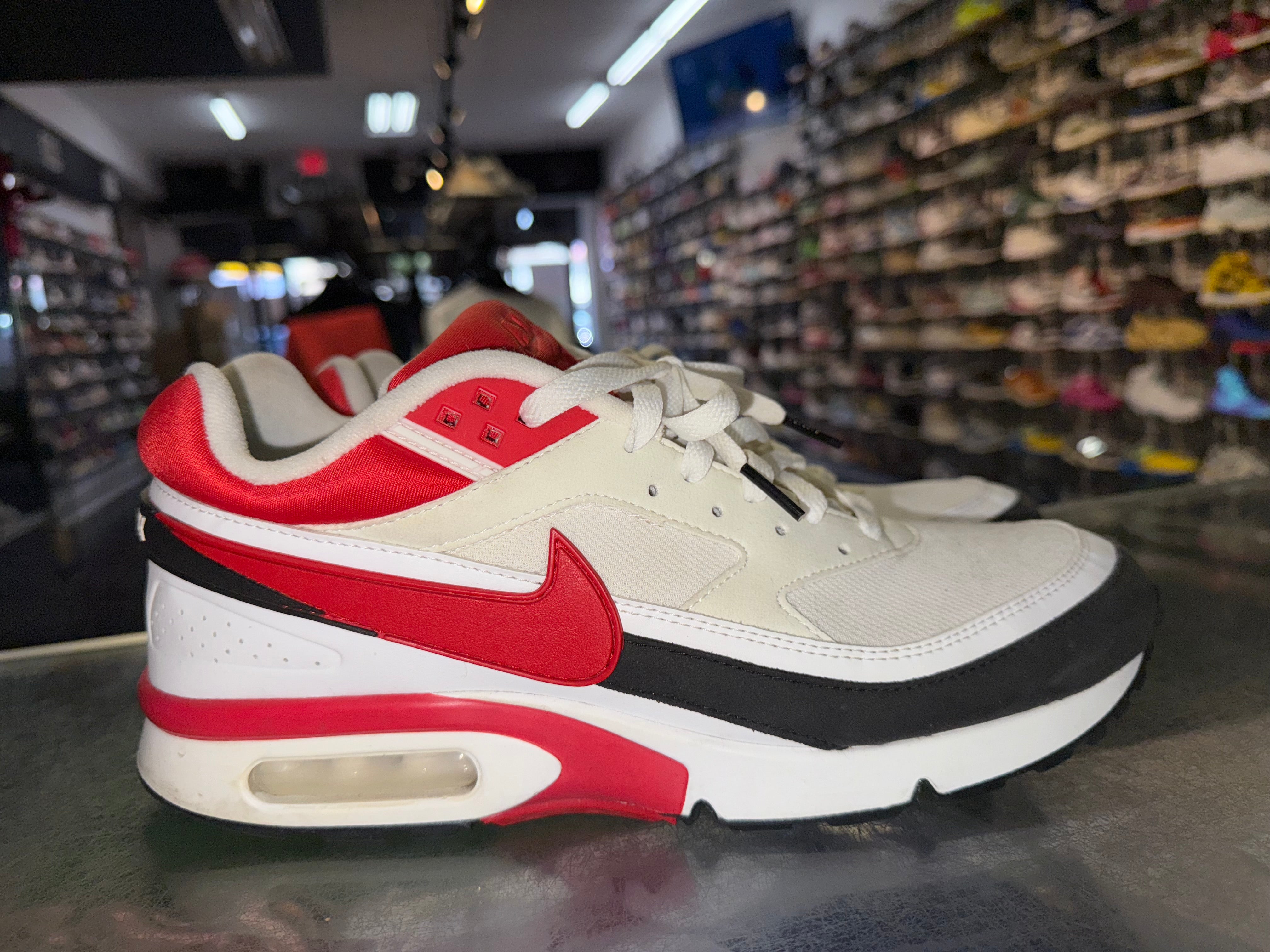 Size 11 Air Max International "Red White"