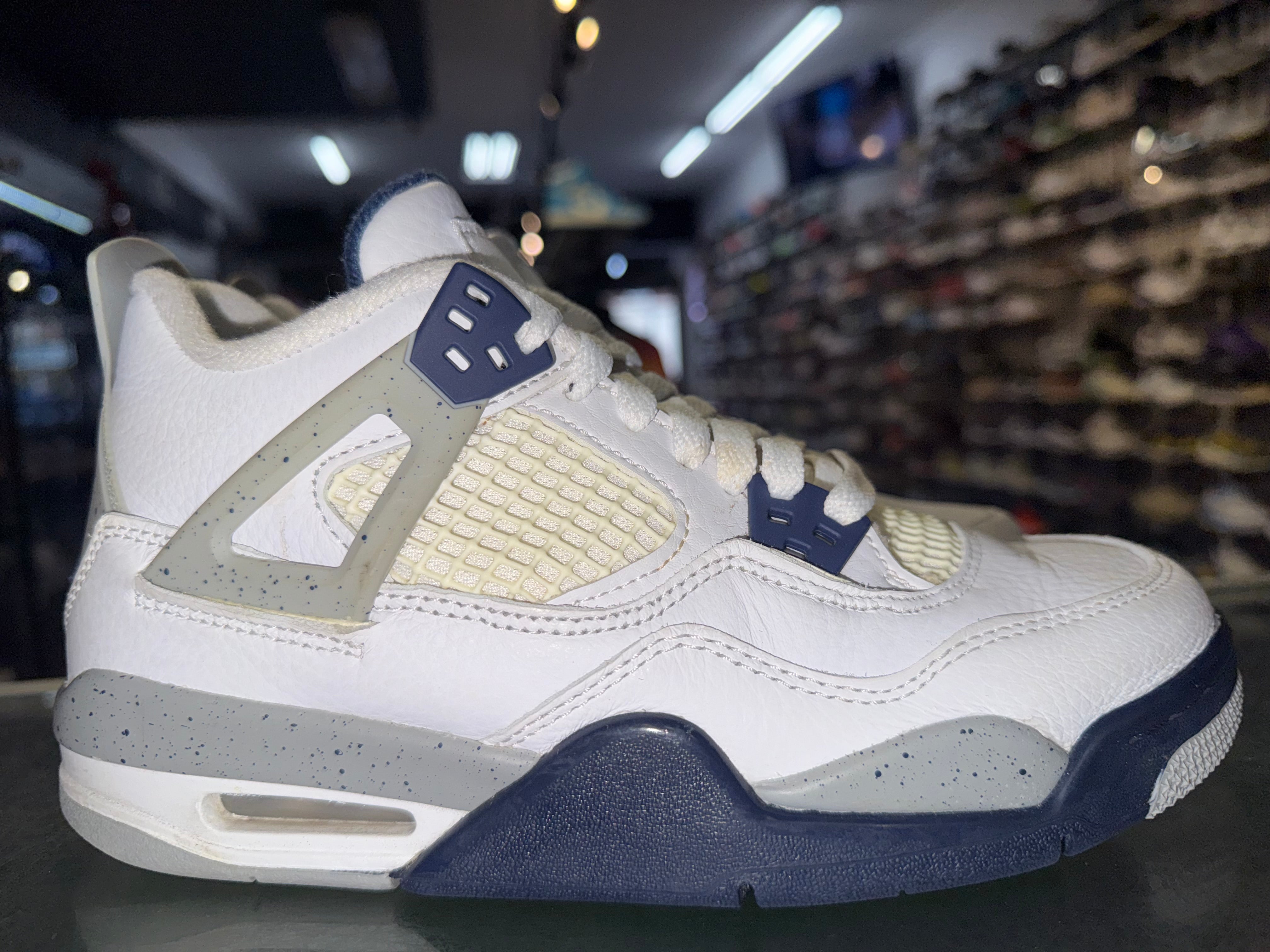 Size 5y Air Jordan 4 "Midnight Navy"