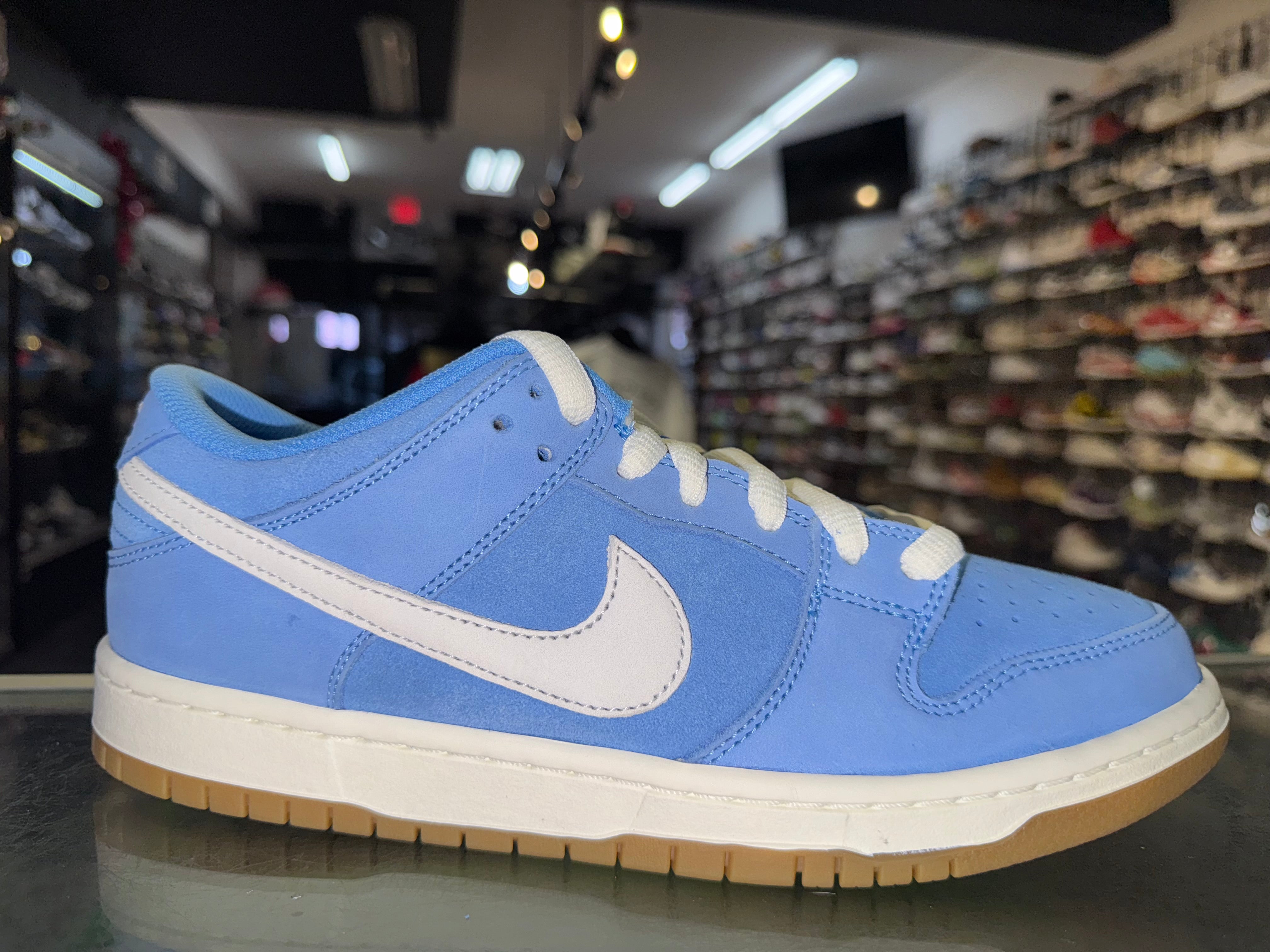 Size 9 Dunk Low SB "University Blue Gum" Brand New