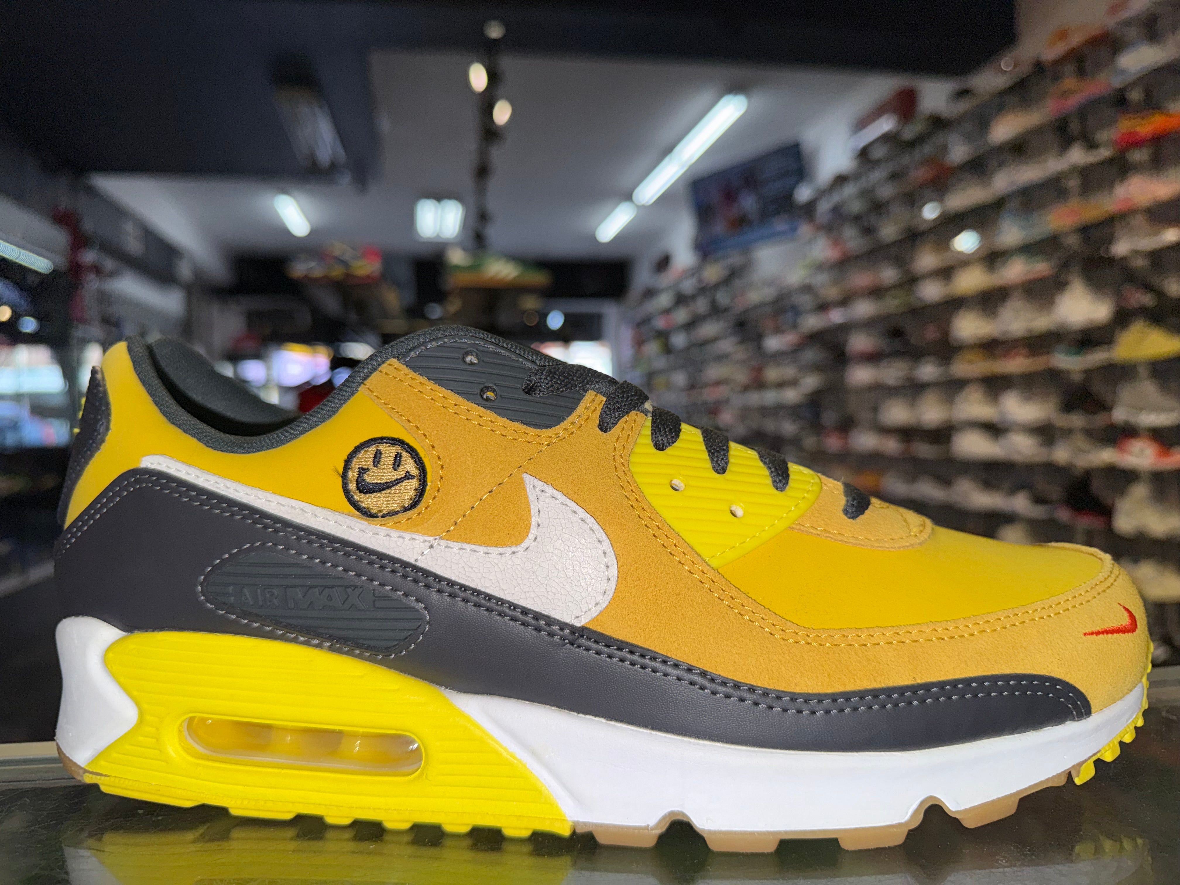 Size 11.5 Air Max 90 "Go The Extra Smile" Brand New