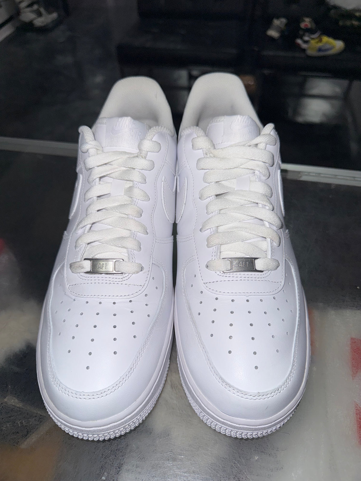 Nike Air Force 1 White sneaker, pre-owned, size 11.5 – view 5