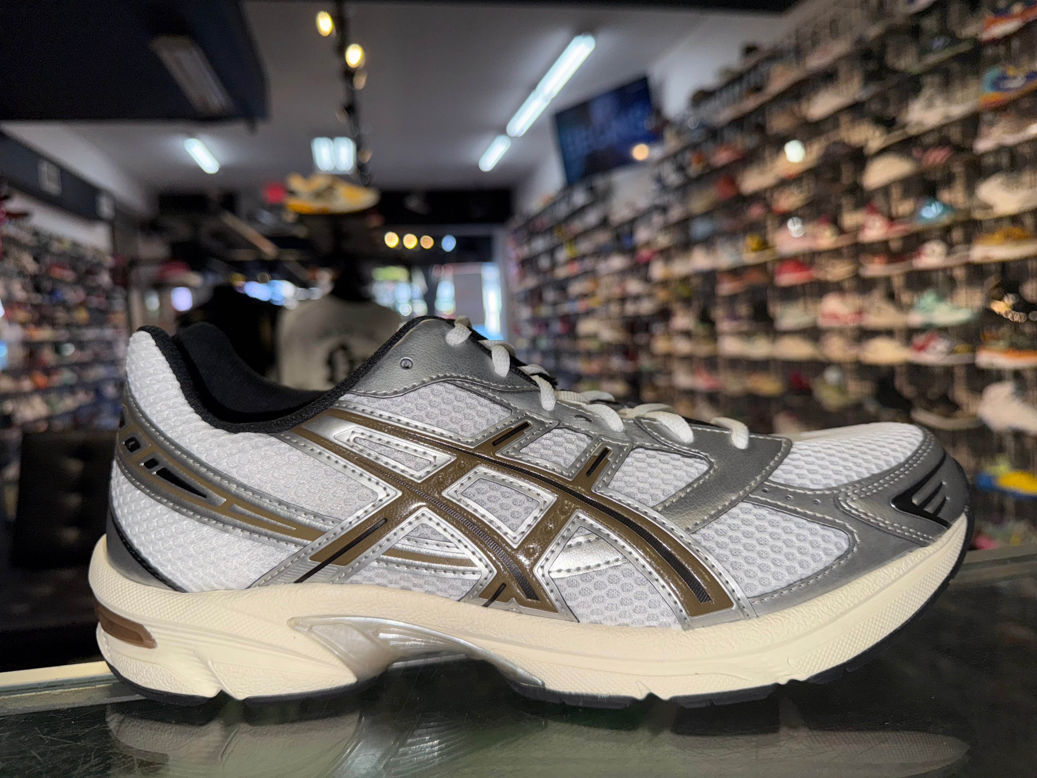 Size 11 Asics Gel-1130 "White Clay Canyon"