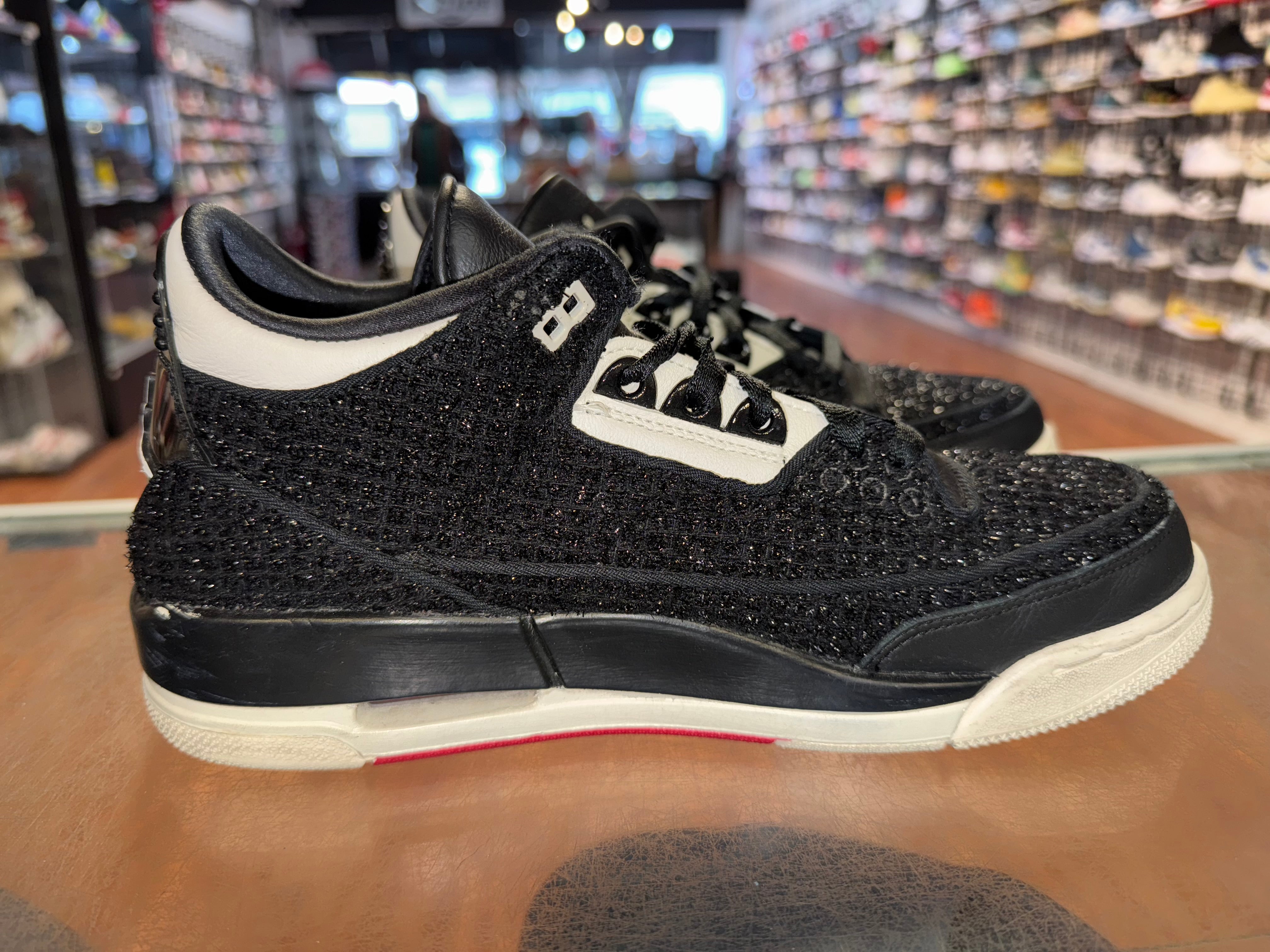 Size 8 (9.5W) Air Jordan 3 “Vogue”