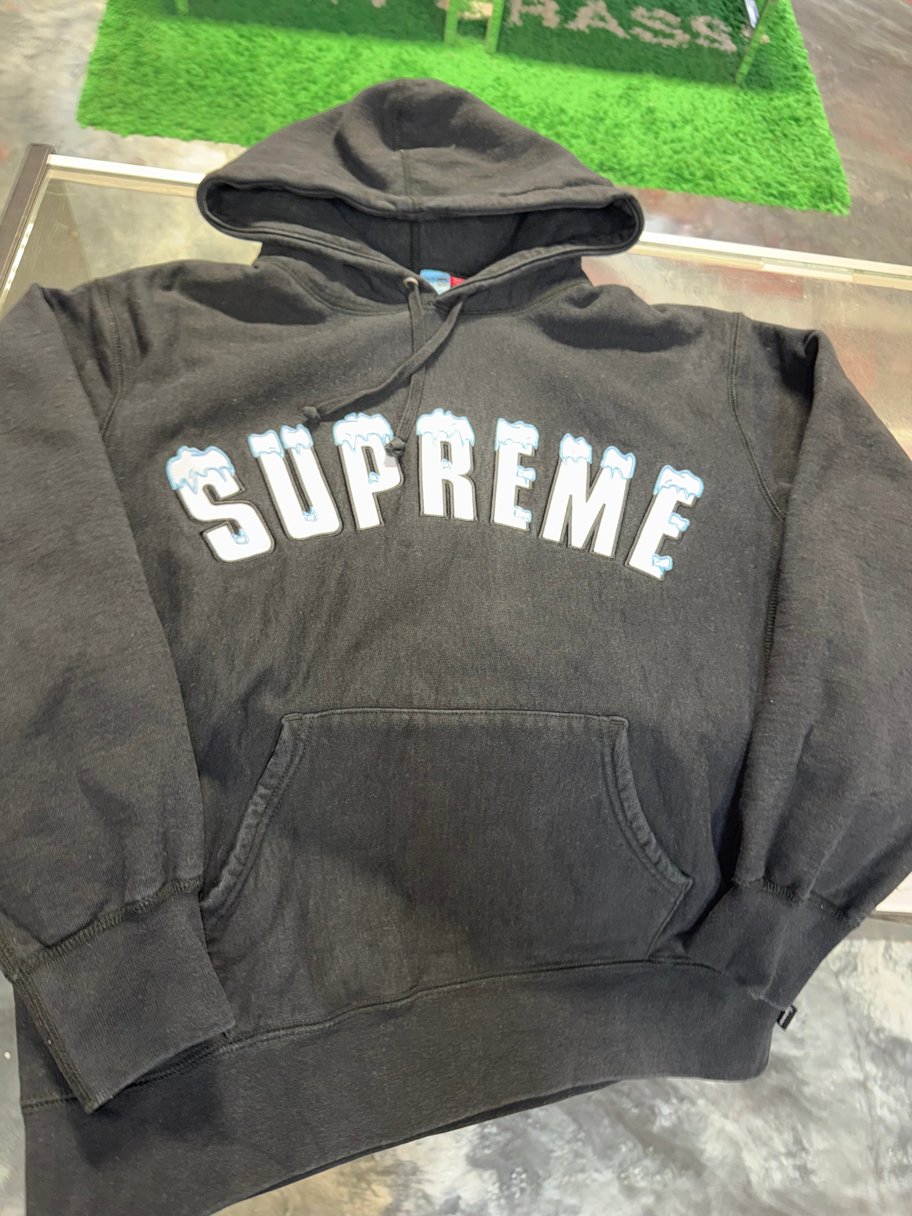 Size S Supreme Icy Arc Logo Hoodie “Black”