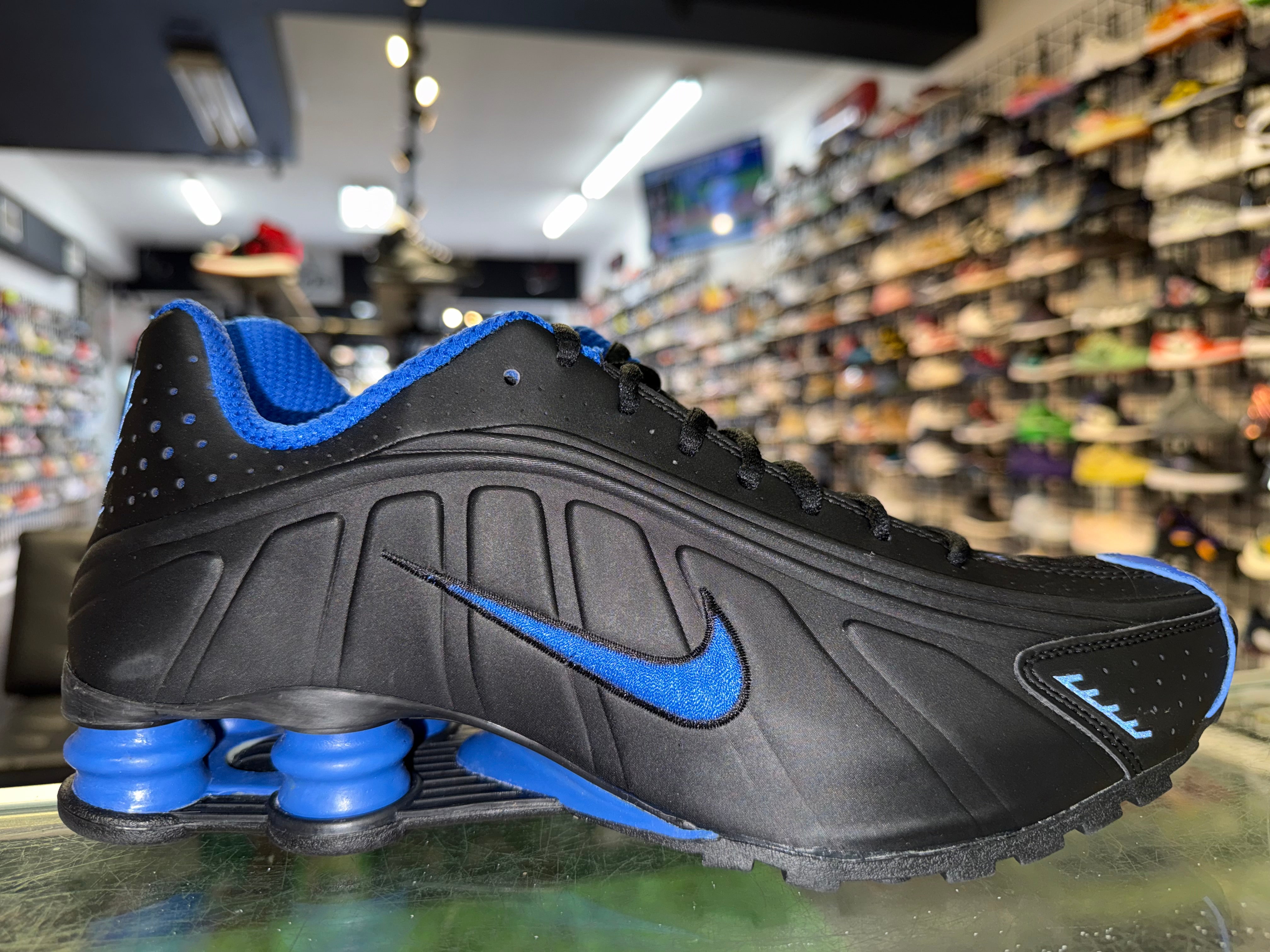 Size 8.5 Nike Shox R4 "Black Game Royal"