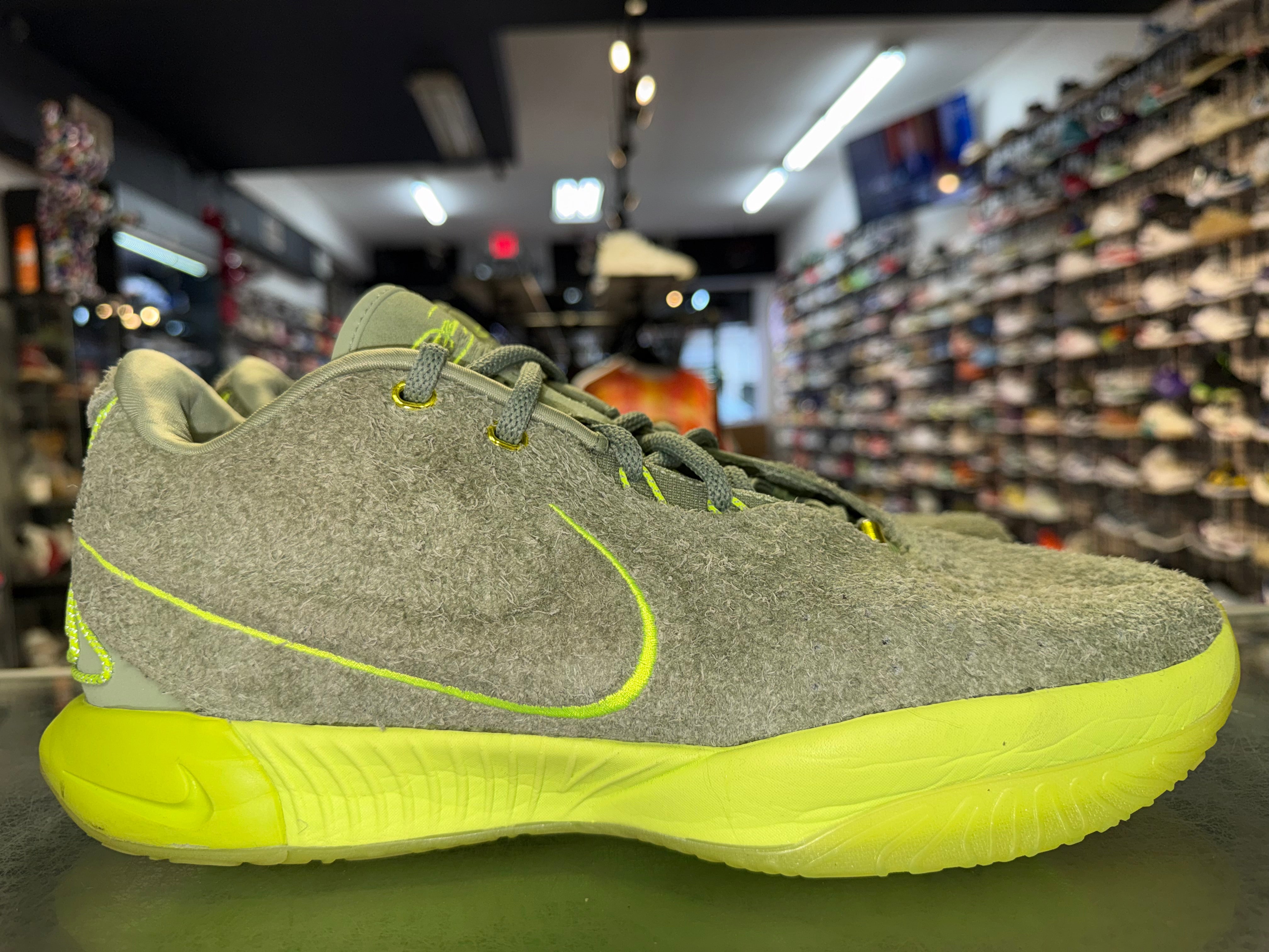 Size 12 Lebron 21 "Algae"