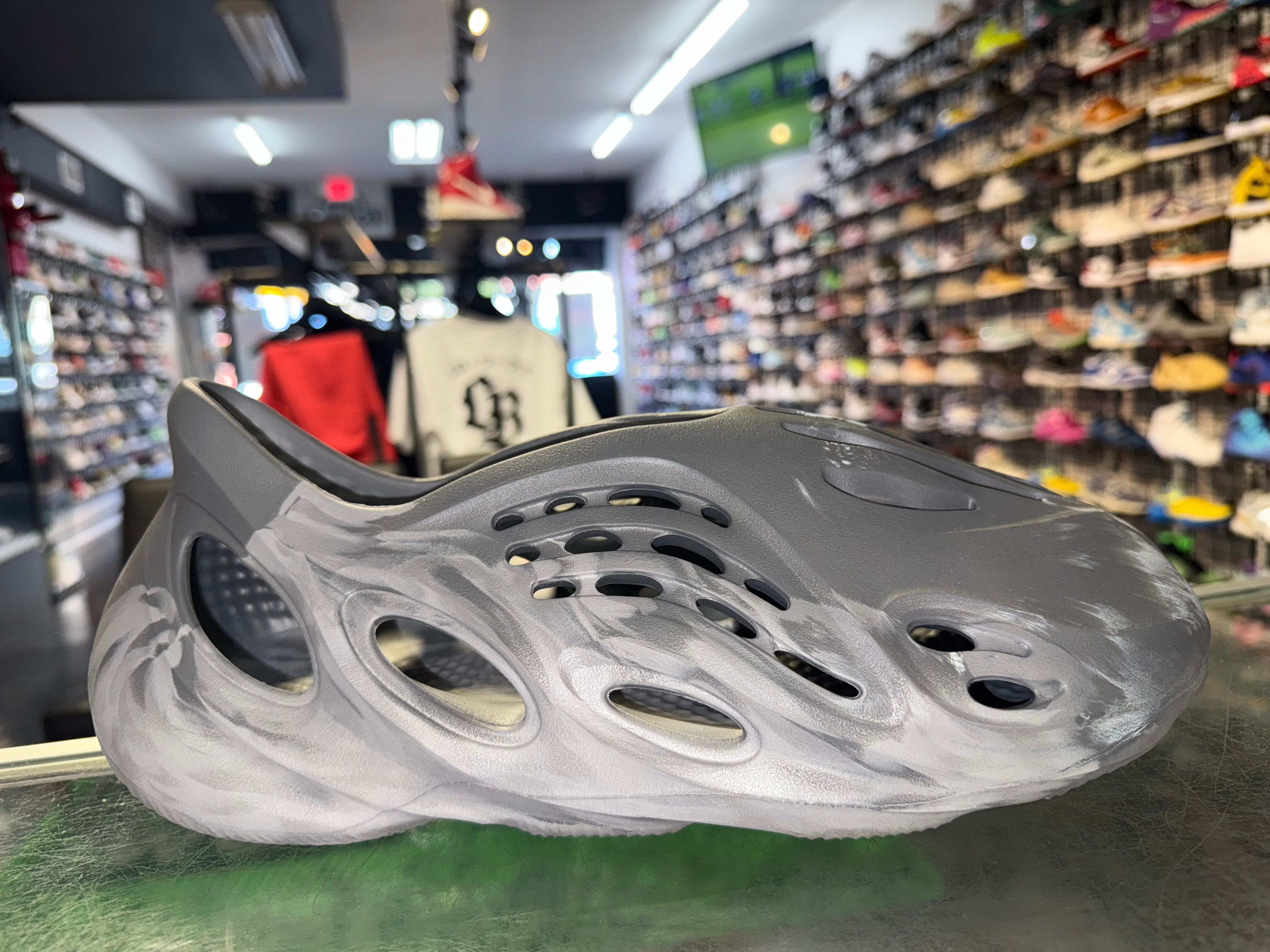 555専用　adidas YEEZY Foam Runner 23056661_53361720_600.jpg