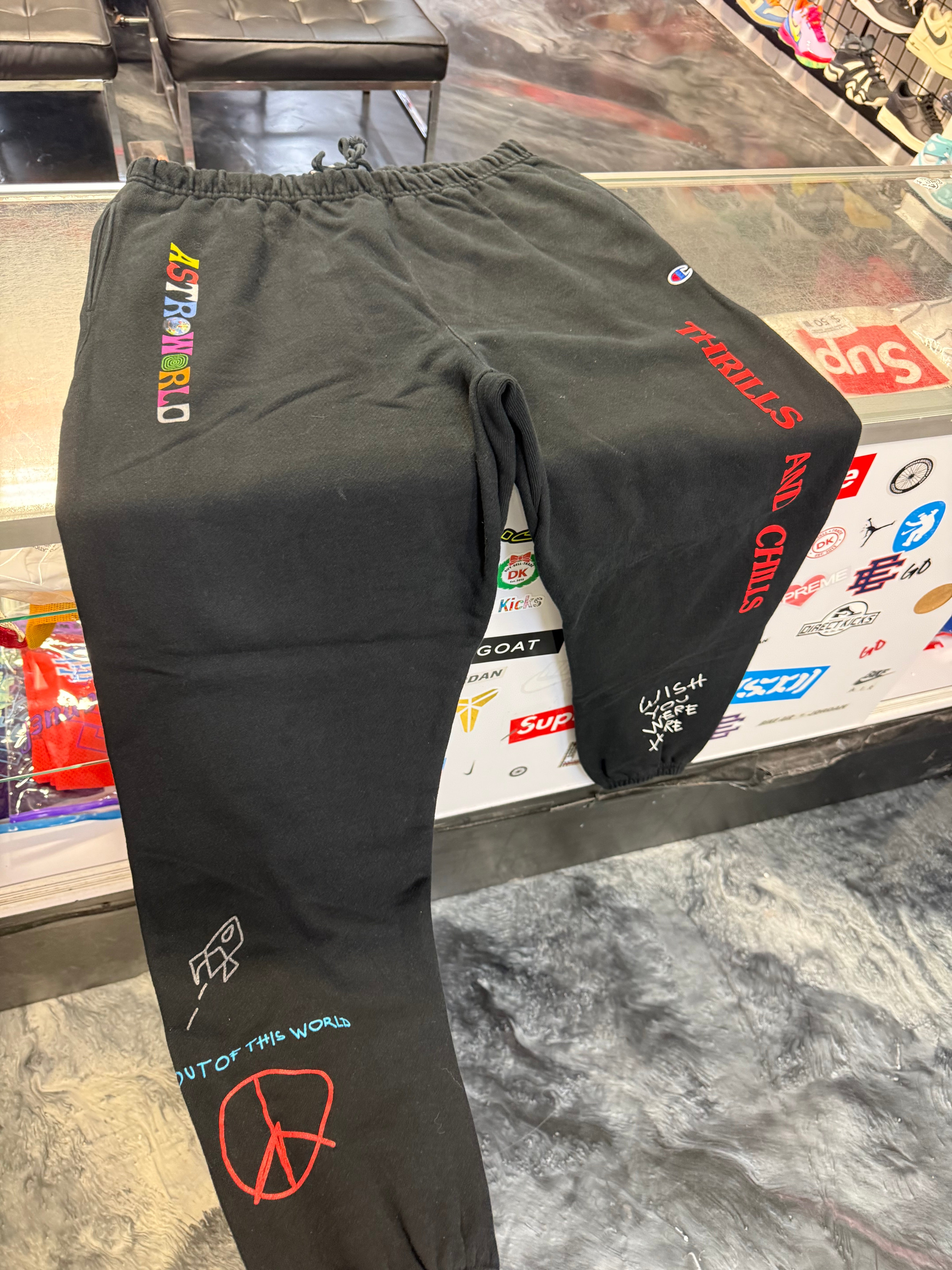 M☆astroworld world peace sweat pants Size XL Travis Scott Astro World Peace Sweatpants “Black” – Direct