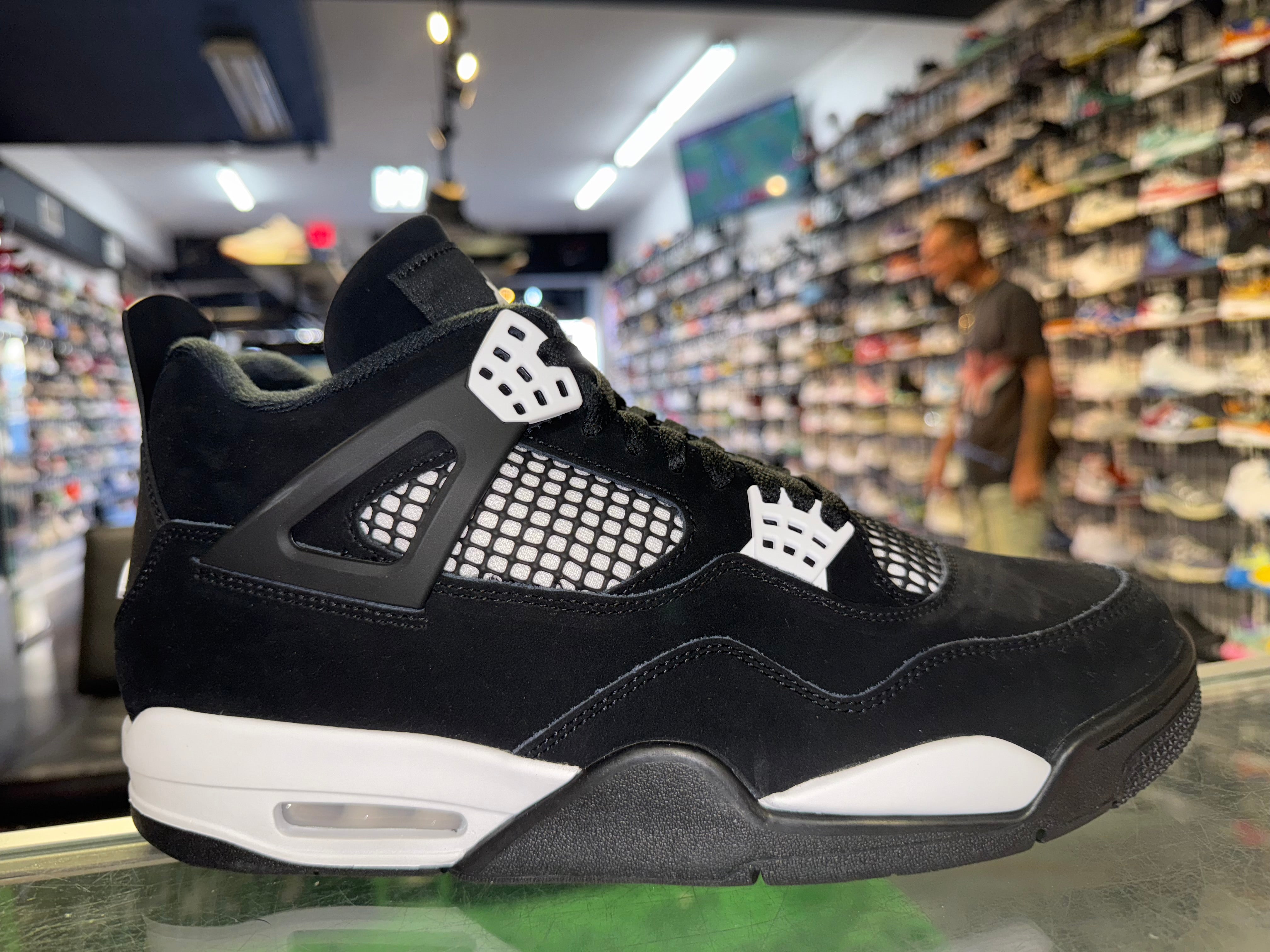 Size 11 Air Jordan 4 "White Thunder" Brand New