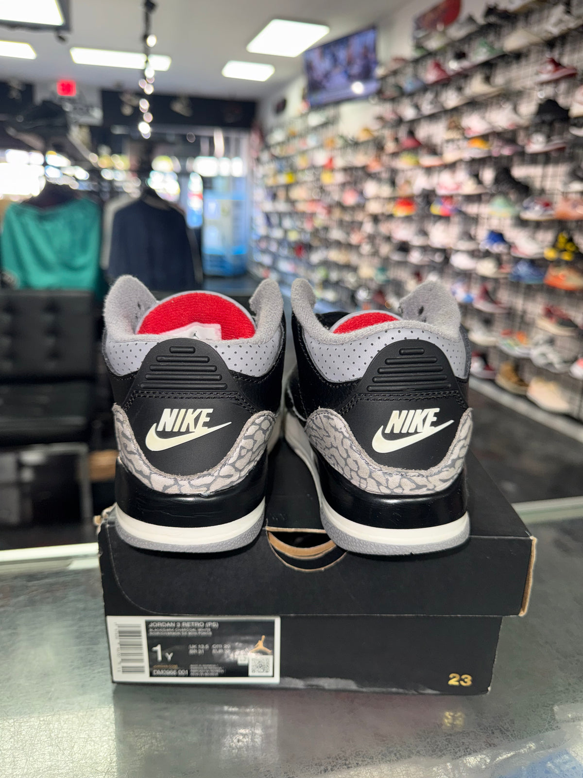 Air Jordan 3 Black Cement PS sneaker, pre-owned, size 1Y – view 4