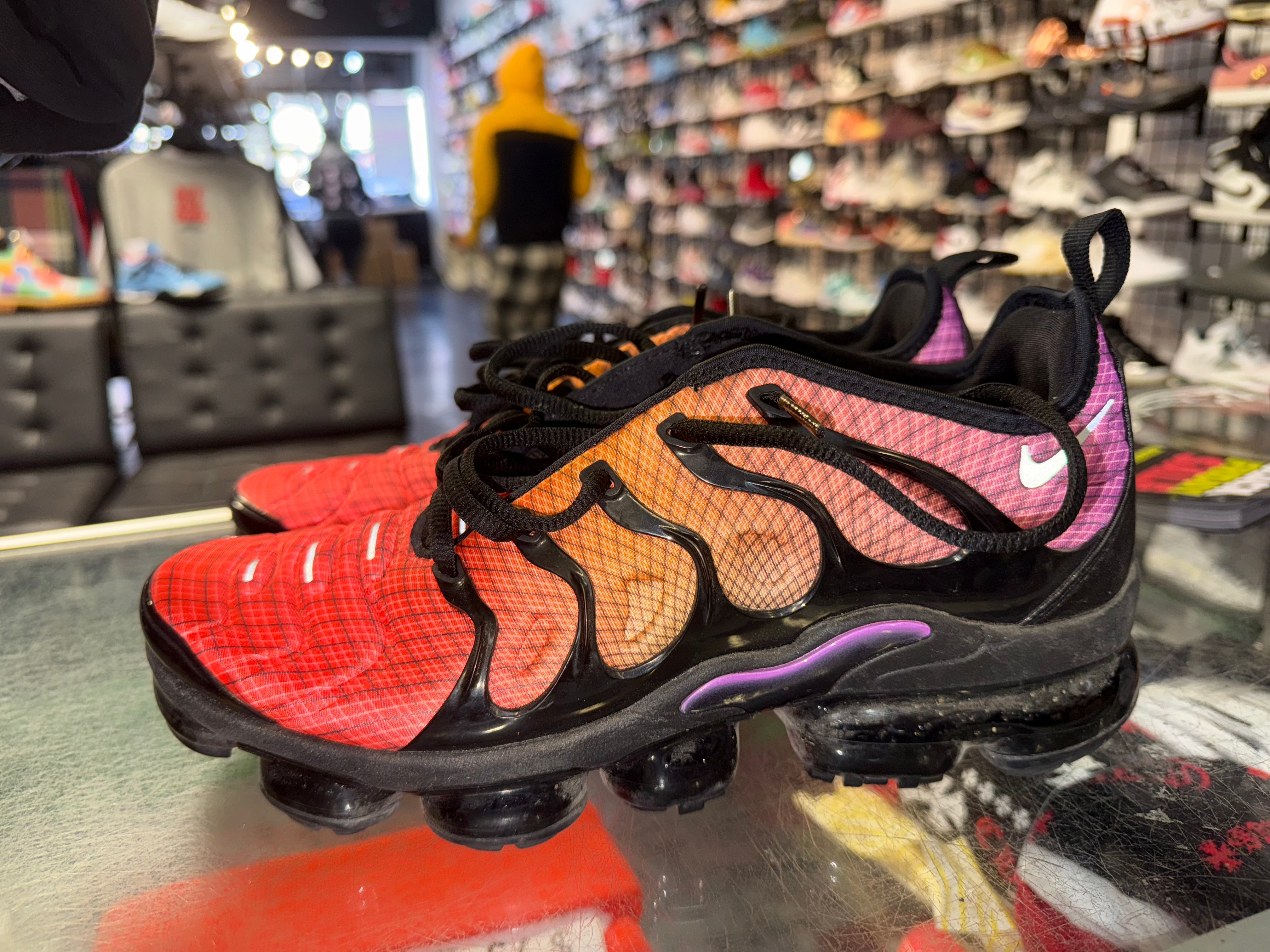 Size 9 Air Vapormax Plus "Grid Sunset" - NB