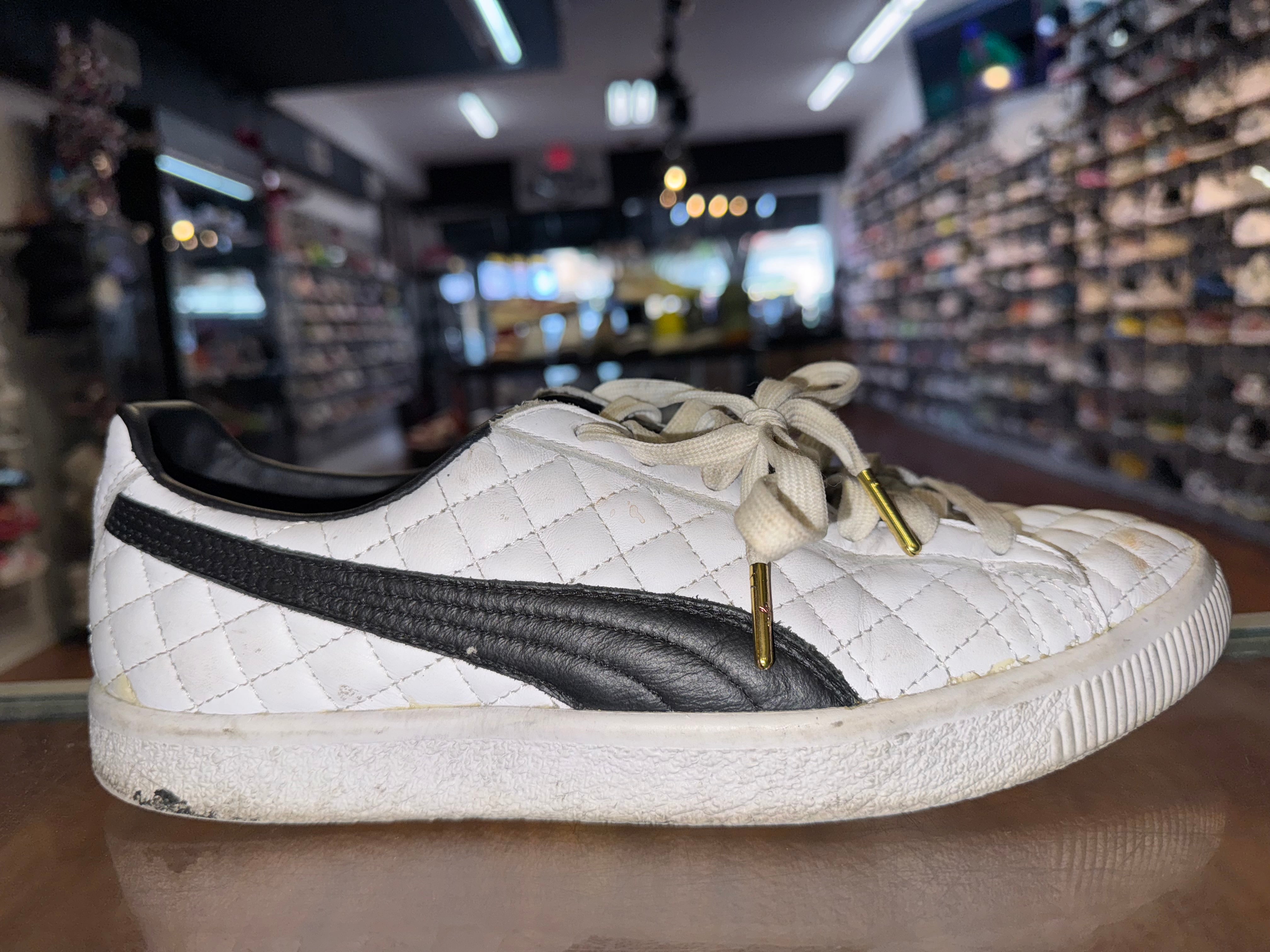 Size 9 Puma Clyde White Black - NB