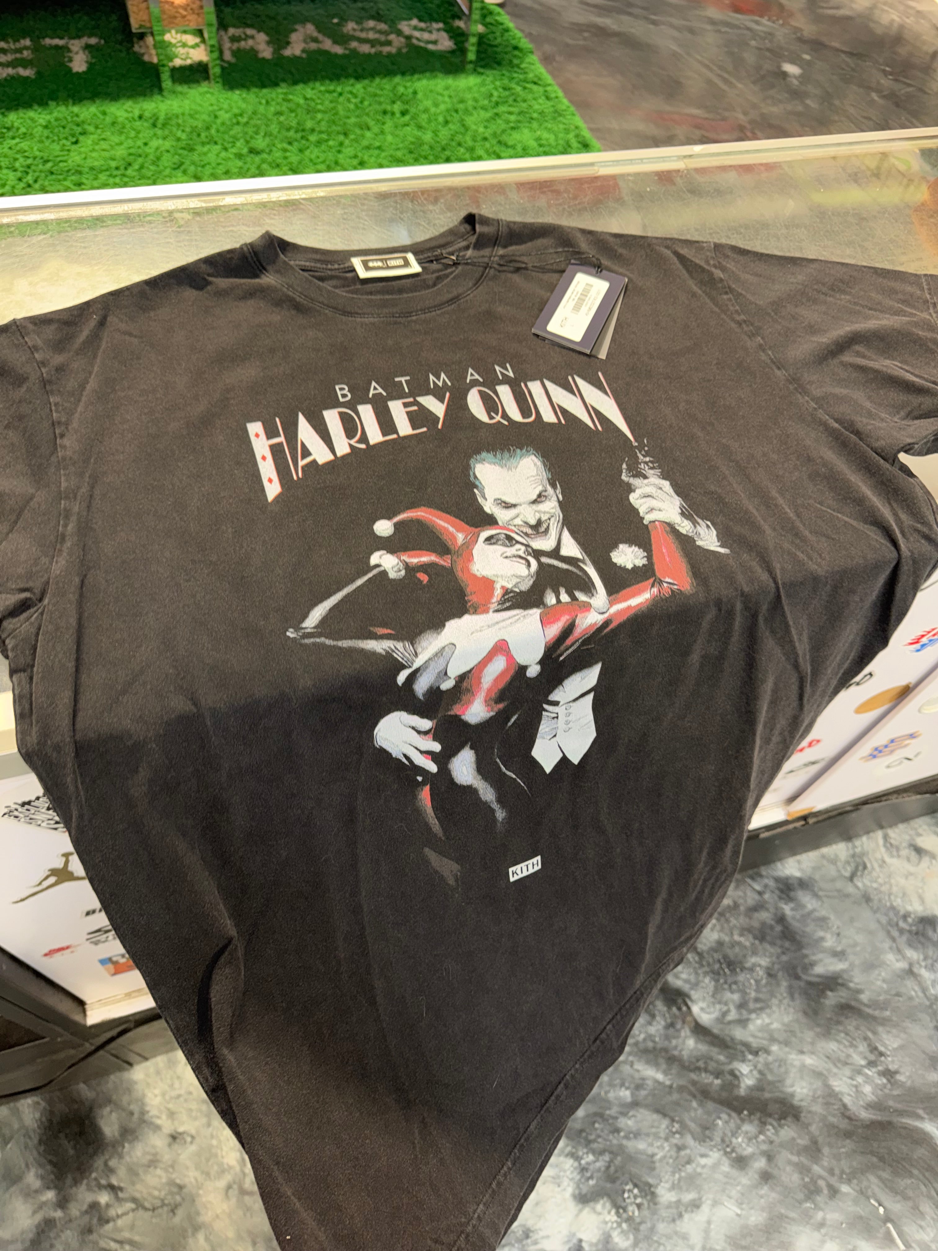 Size L Kith x Batman Harley Quinn Tee “Black” Brand New