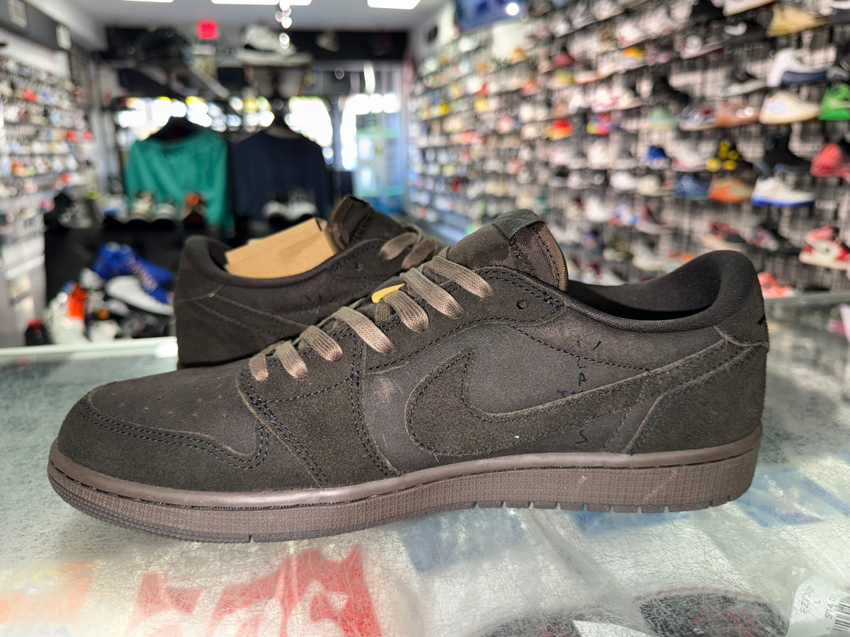 Air Jordan 1 Low Travis Scott Velvet Brown sneaker, pre-owned, size 11.5 – view 4